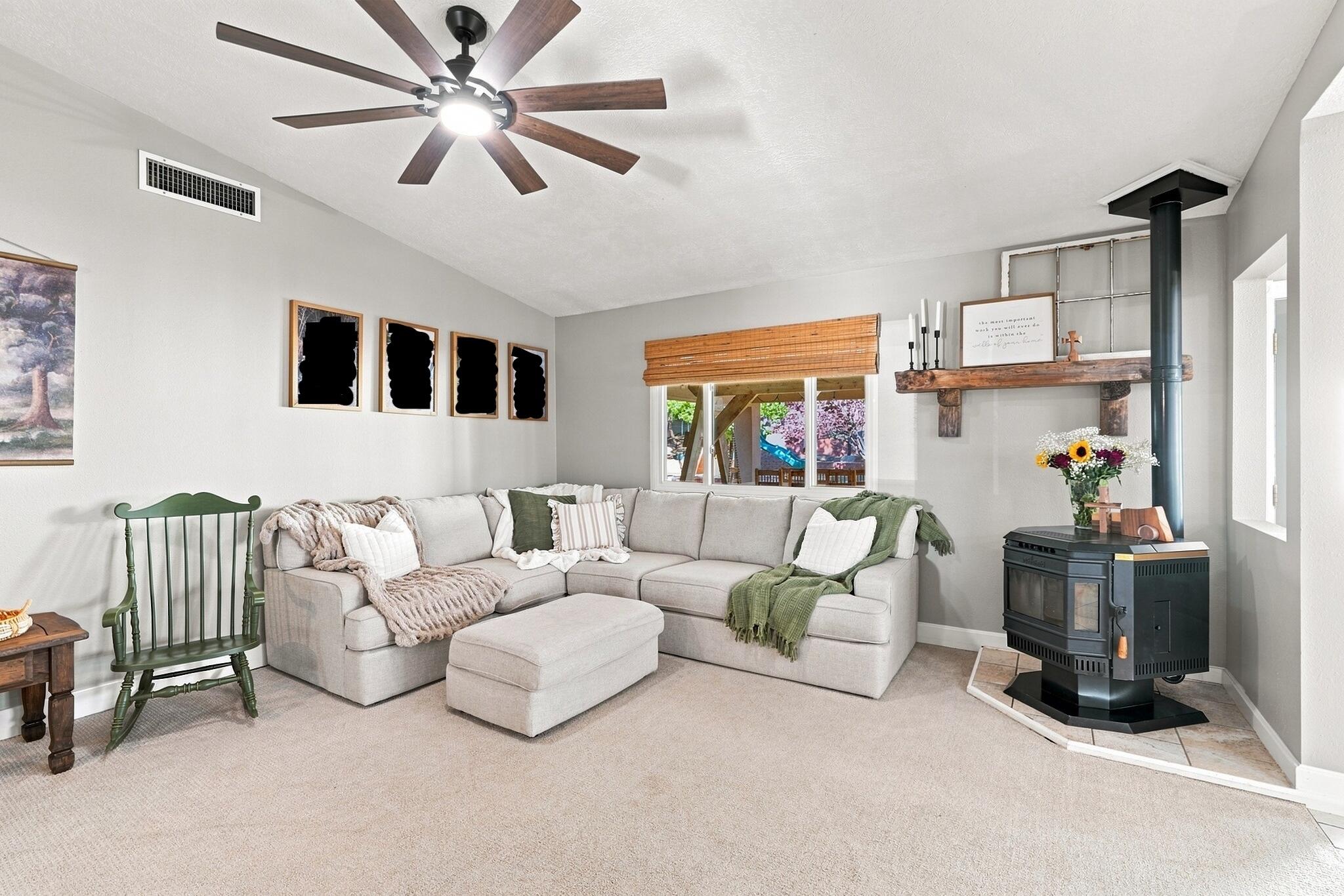 Photo 17 — 2505 Twin Buttes Drive NE