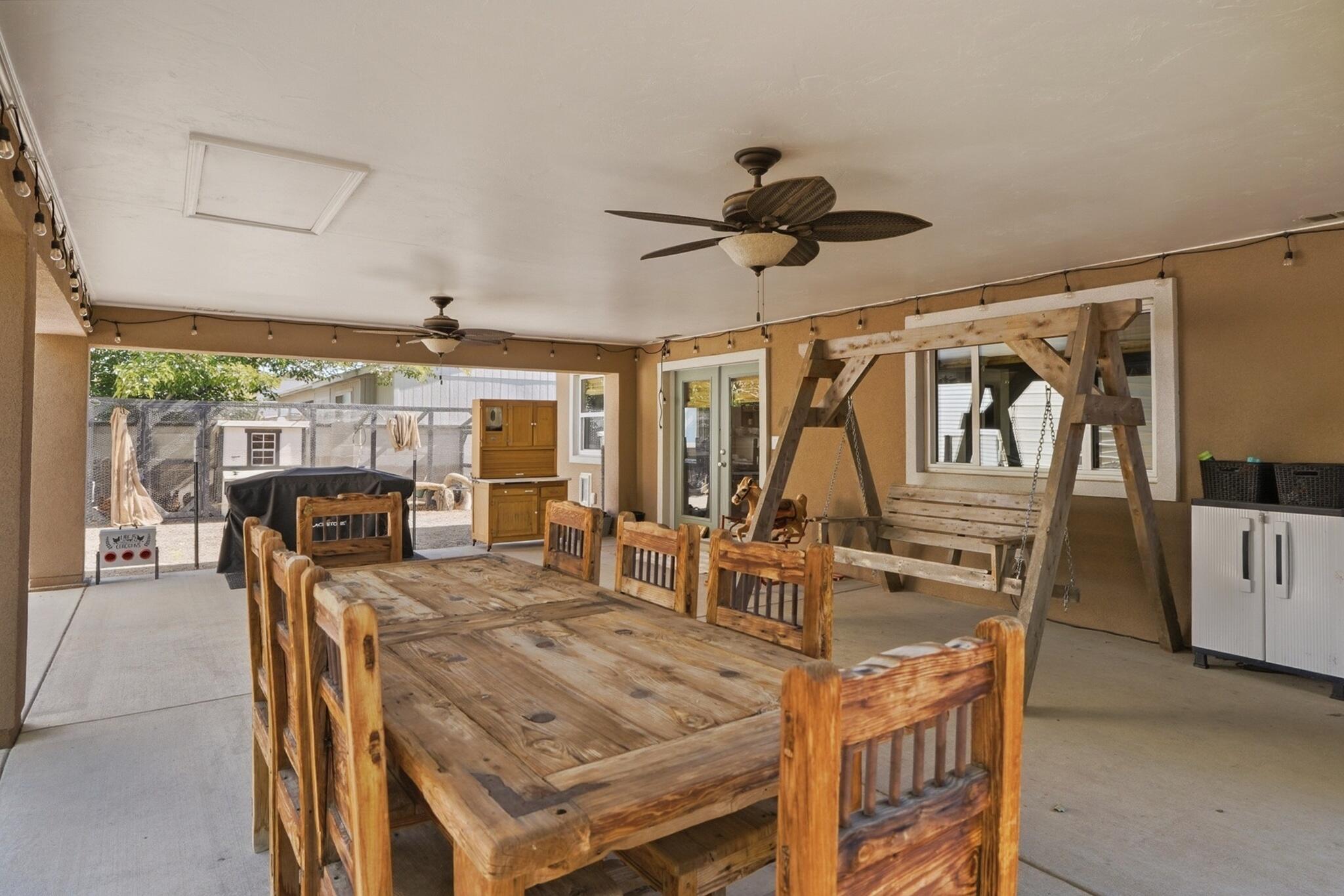 Photo 5 — 2505 Twin Buttes Drive NE