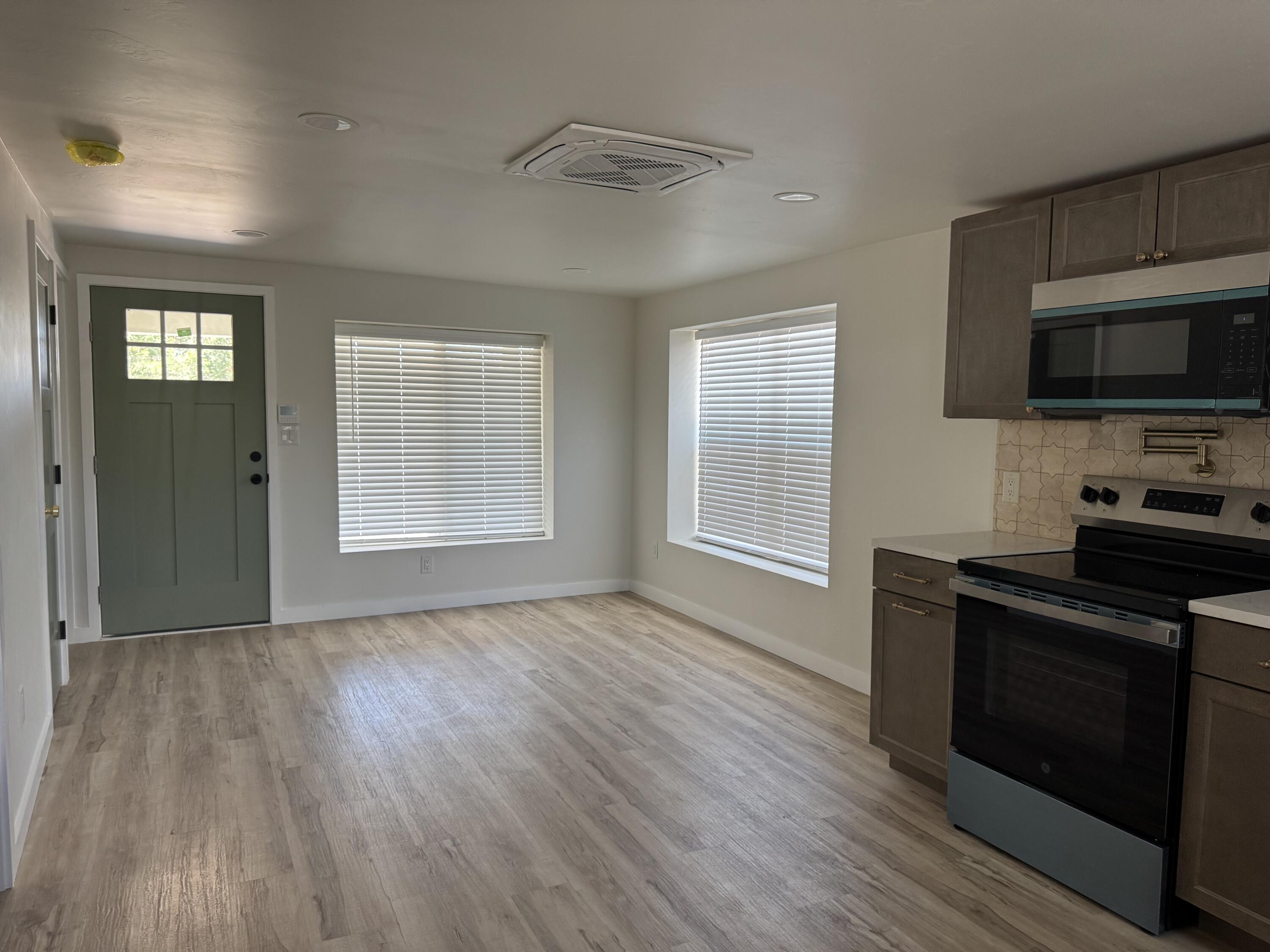 Photo 11 — 1804 Slate Avenue NW
