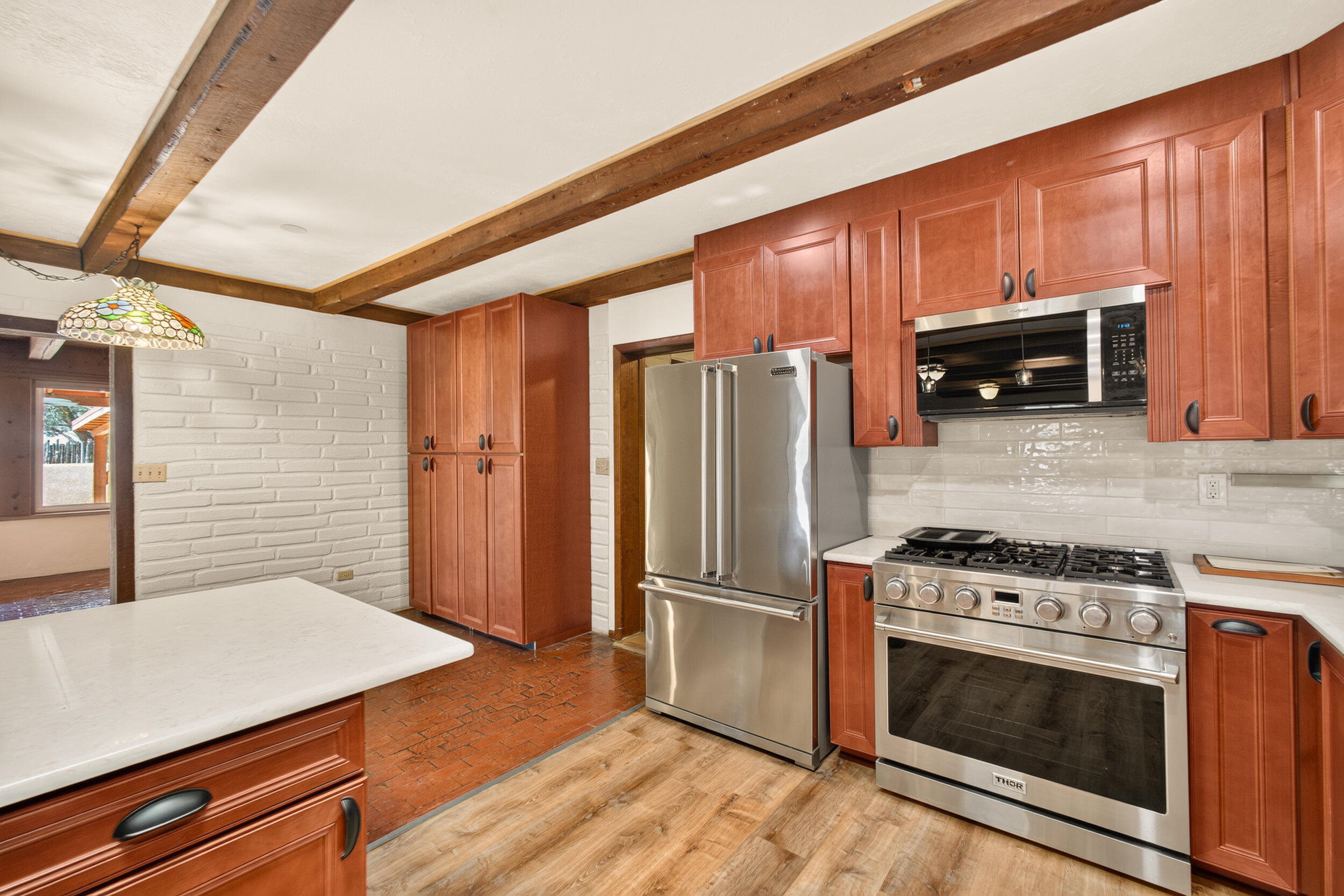 Photo 11 — 251 Sichler Drive SW