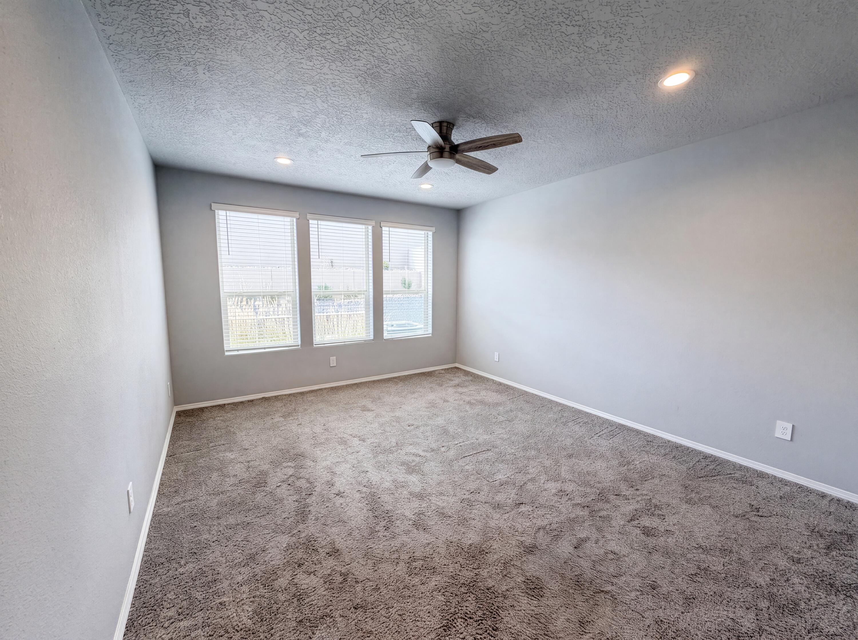 Photo 10 — 2539 McCauley Loop NE