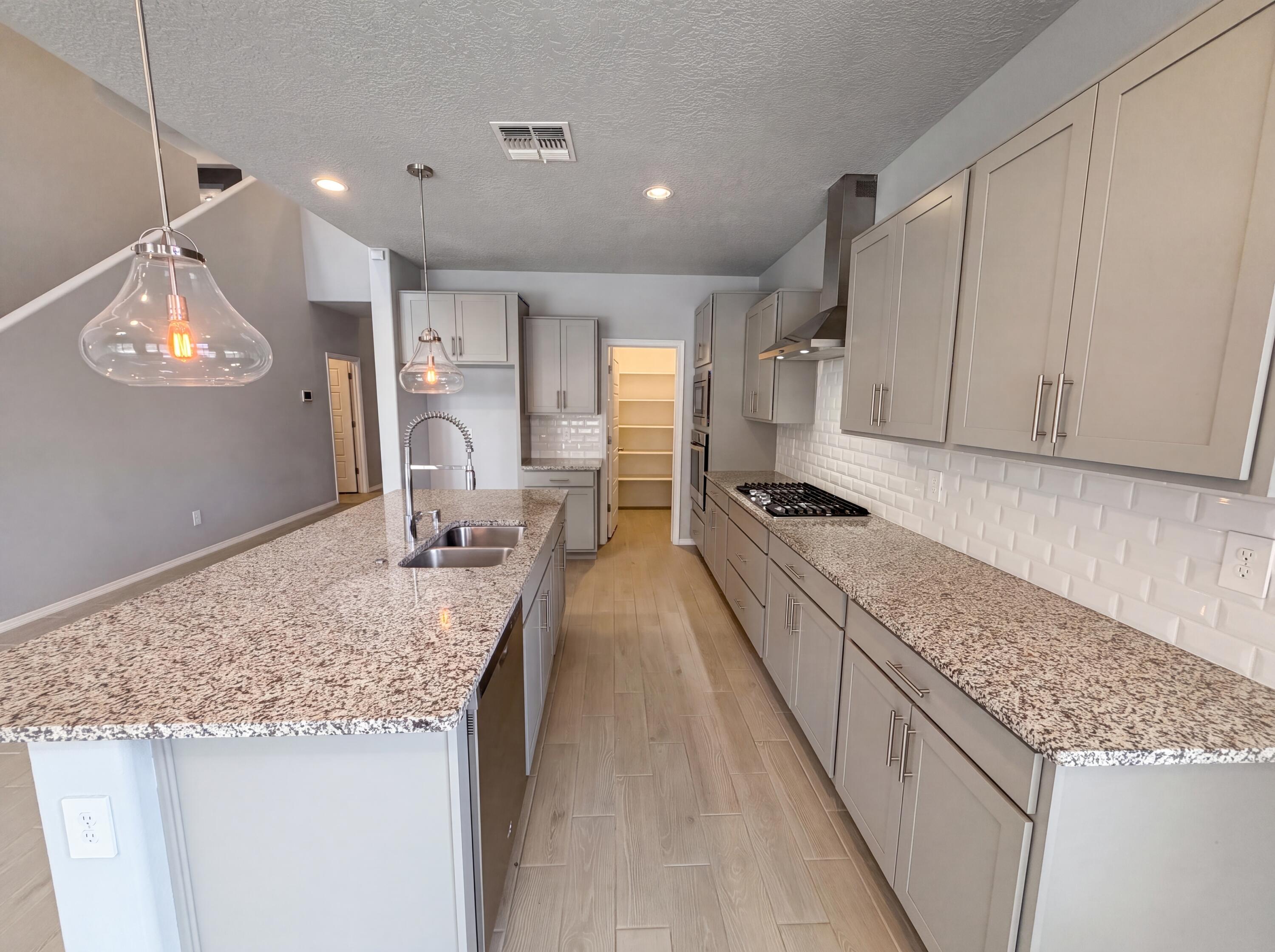 Photo 6 — 2539 McCauley Loop NE