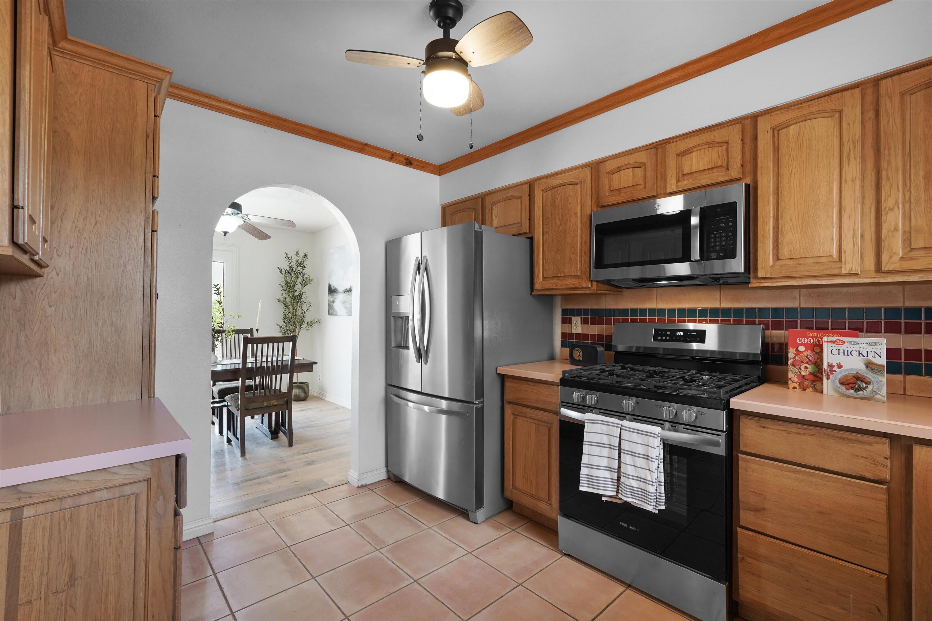 Photo 13 — 4980 Zirconia Drive NE