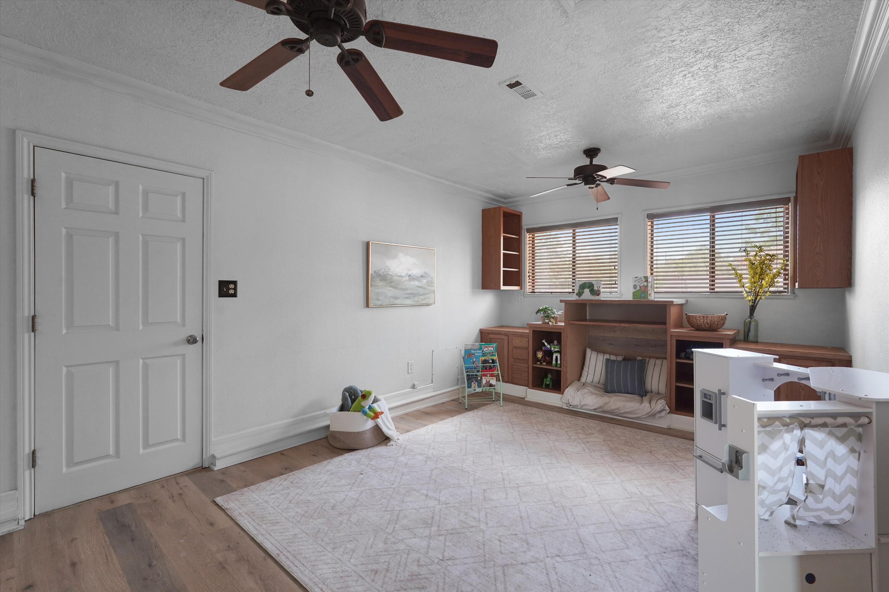Photo 19 — 4980 Zirconia Drive NE