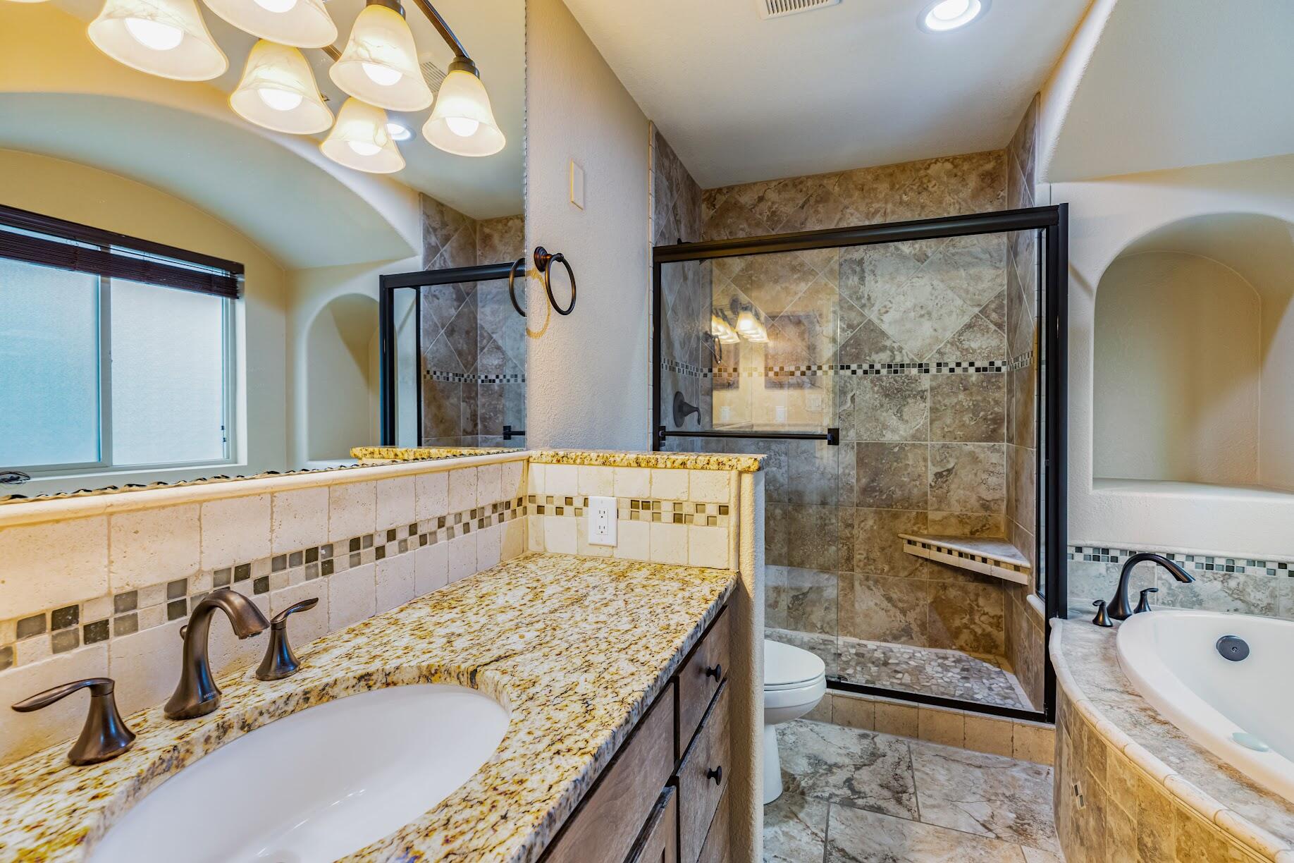 Photo 13 — 5612 Chelwood Park Boulevard NE