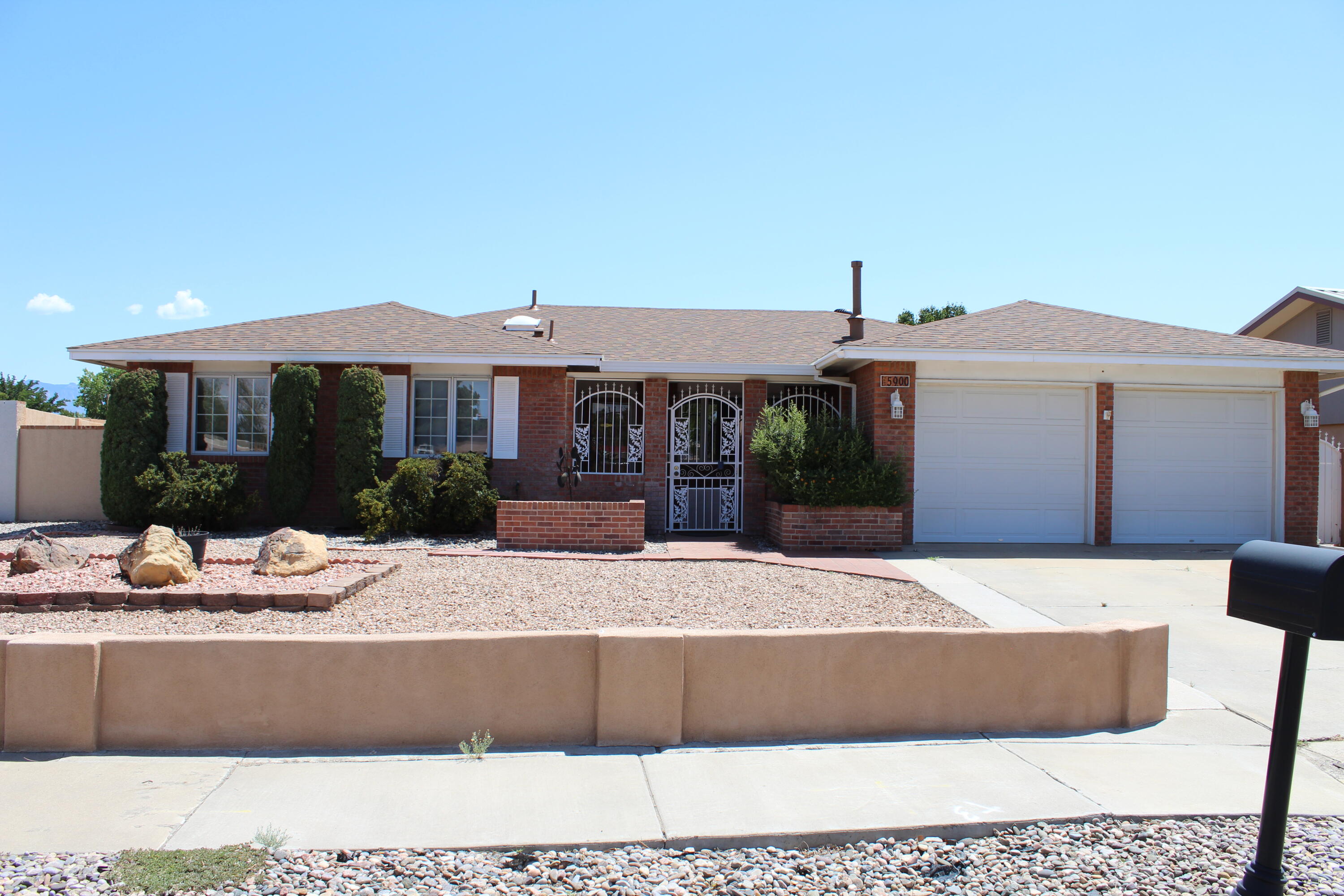 5900 Tioga Road NW, Albuquerque, NM 87120