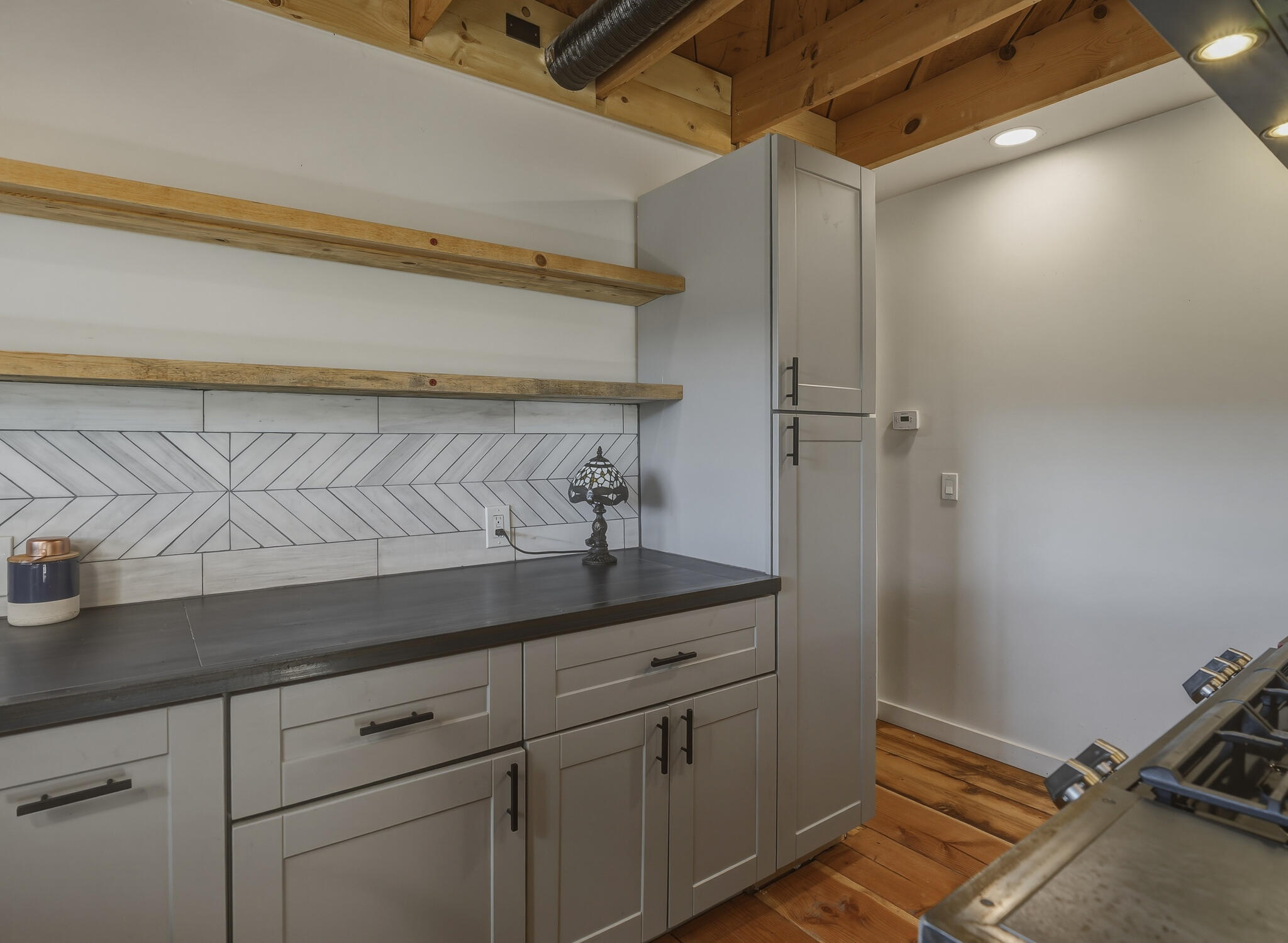 Photo 9 — 106 Mountain Valley Drive