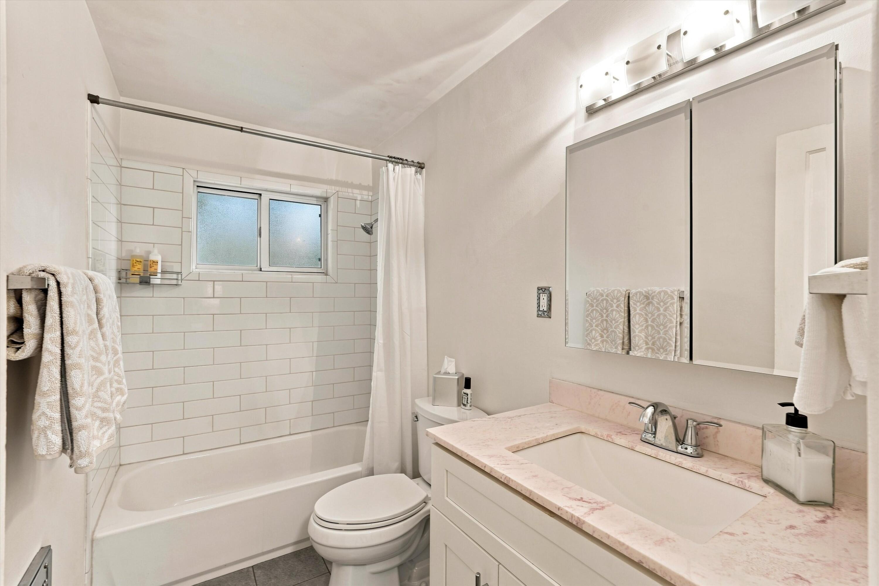 Photo 19 — 1605 Wilmoore Drive SE