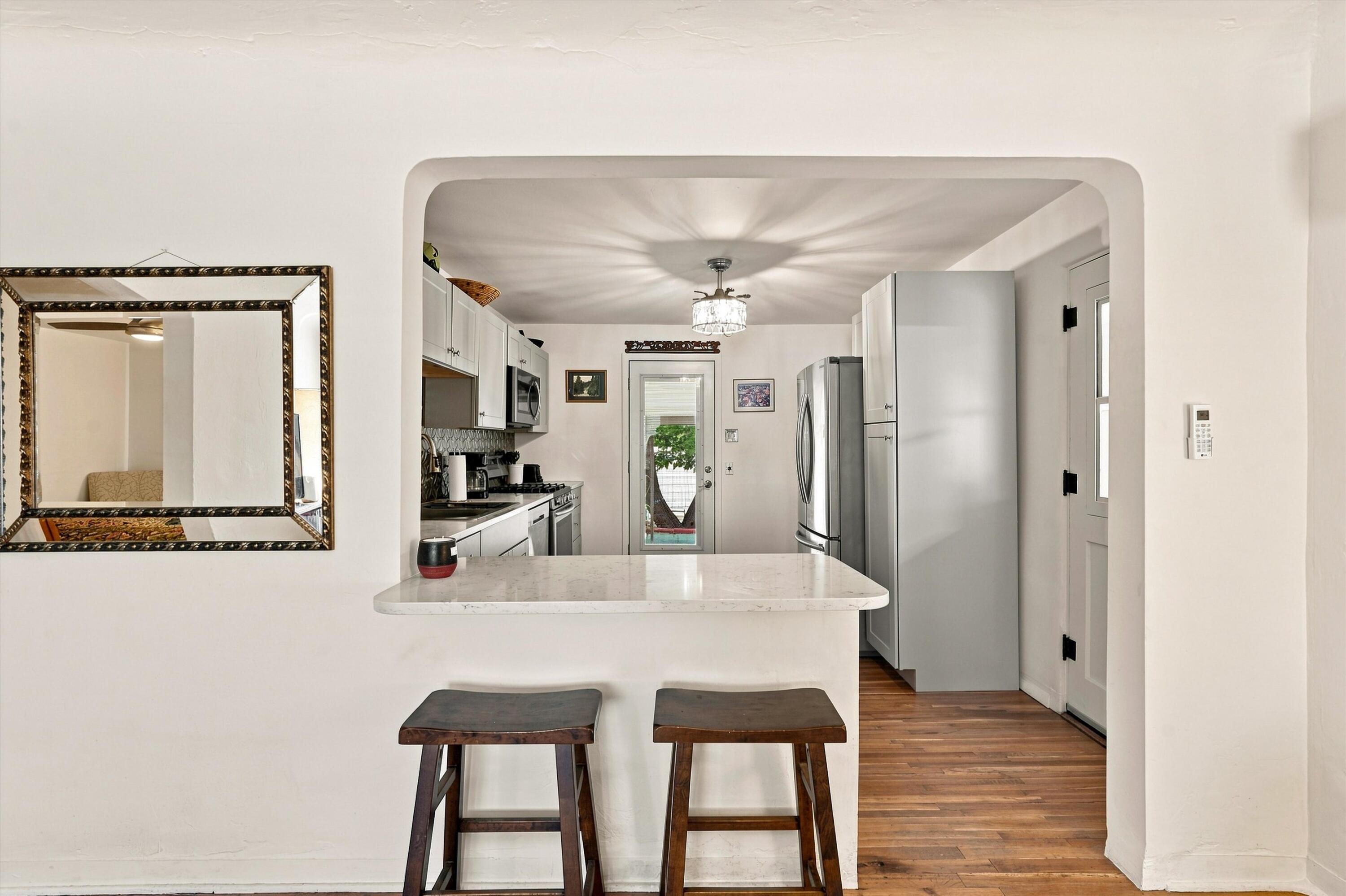 Photo 9 — 1605 Wilmoore Drive SE