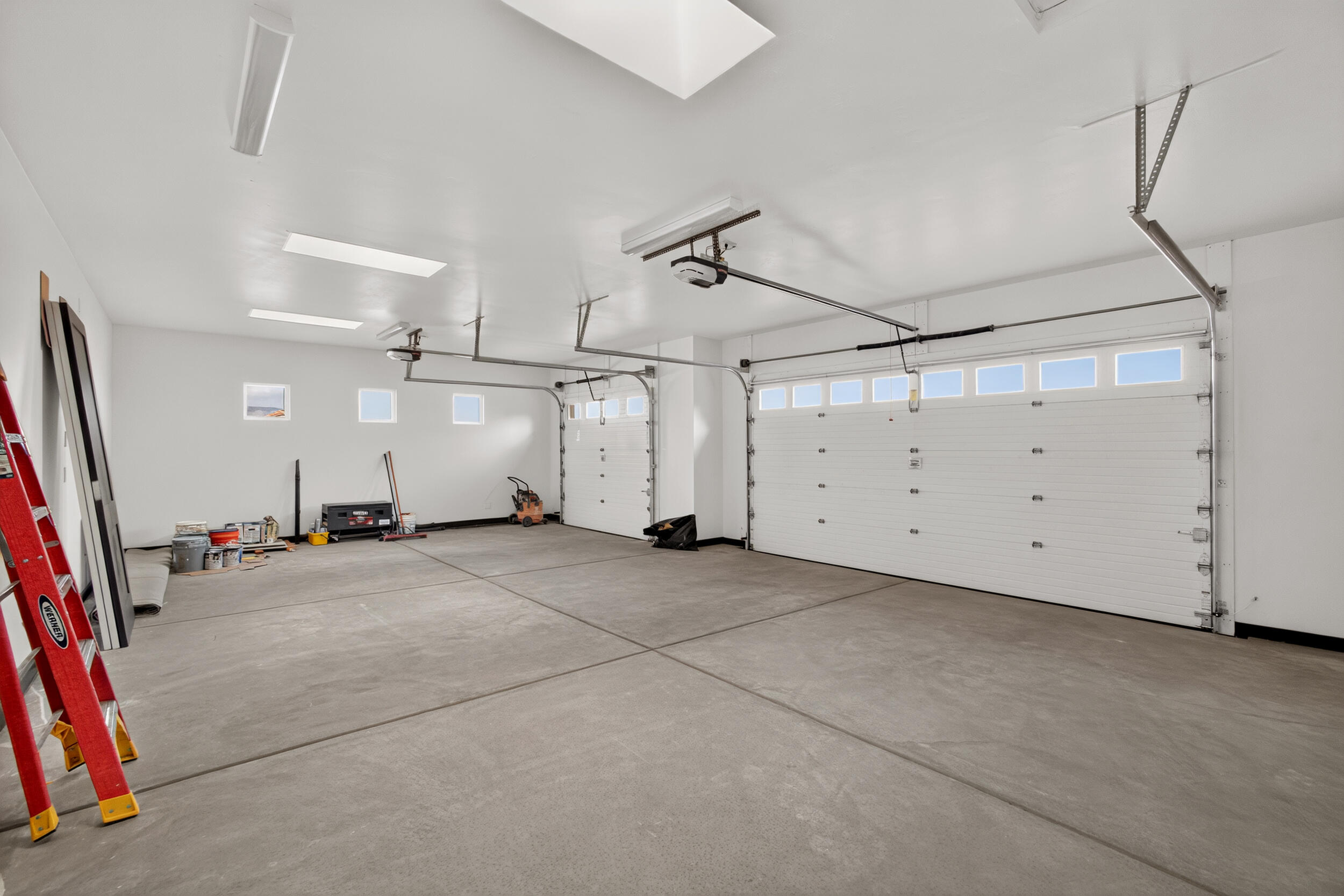 Photo 12 — 1425 6th Street SE