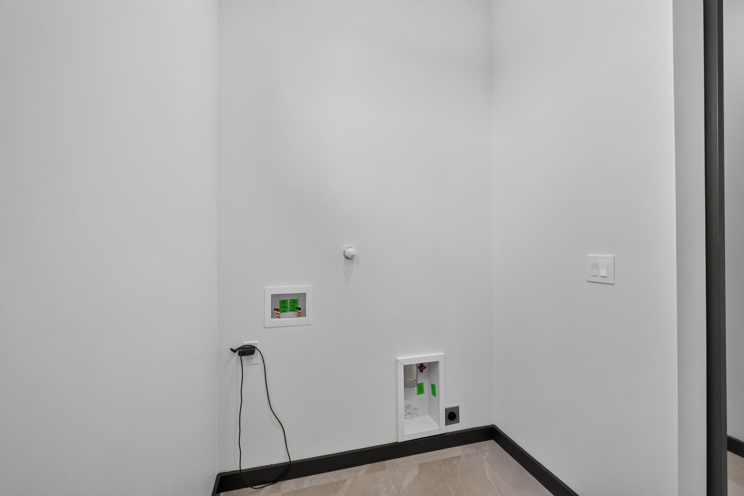 Photo 14 — 1425 6th Street SE