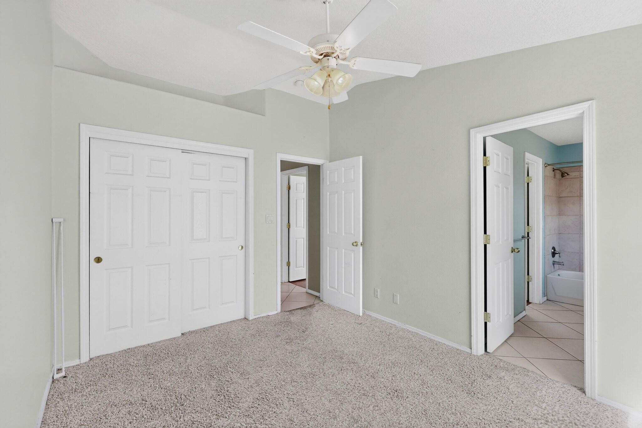 Photo 13 — 2417 Manzano Loop NE