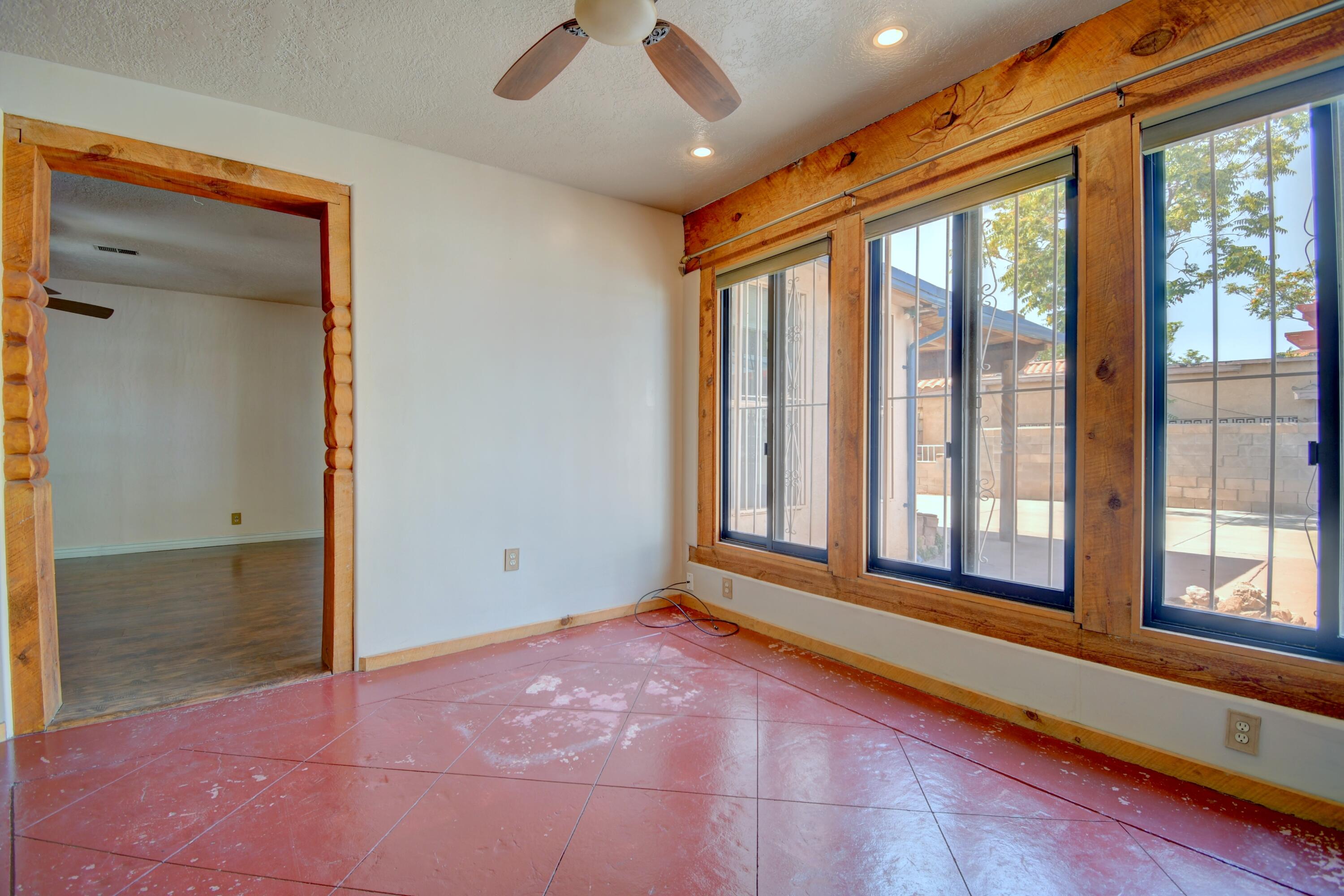 Photo 15 — 1141 Tapia Boulevard SW