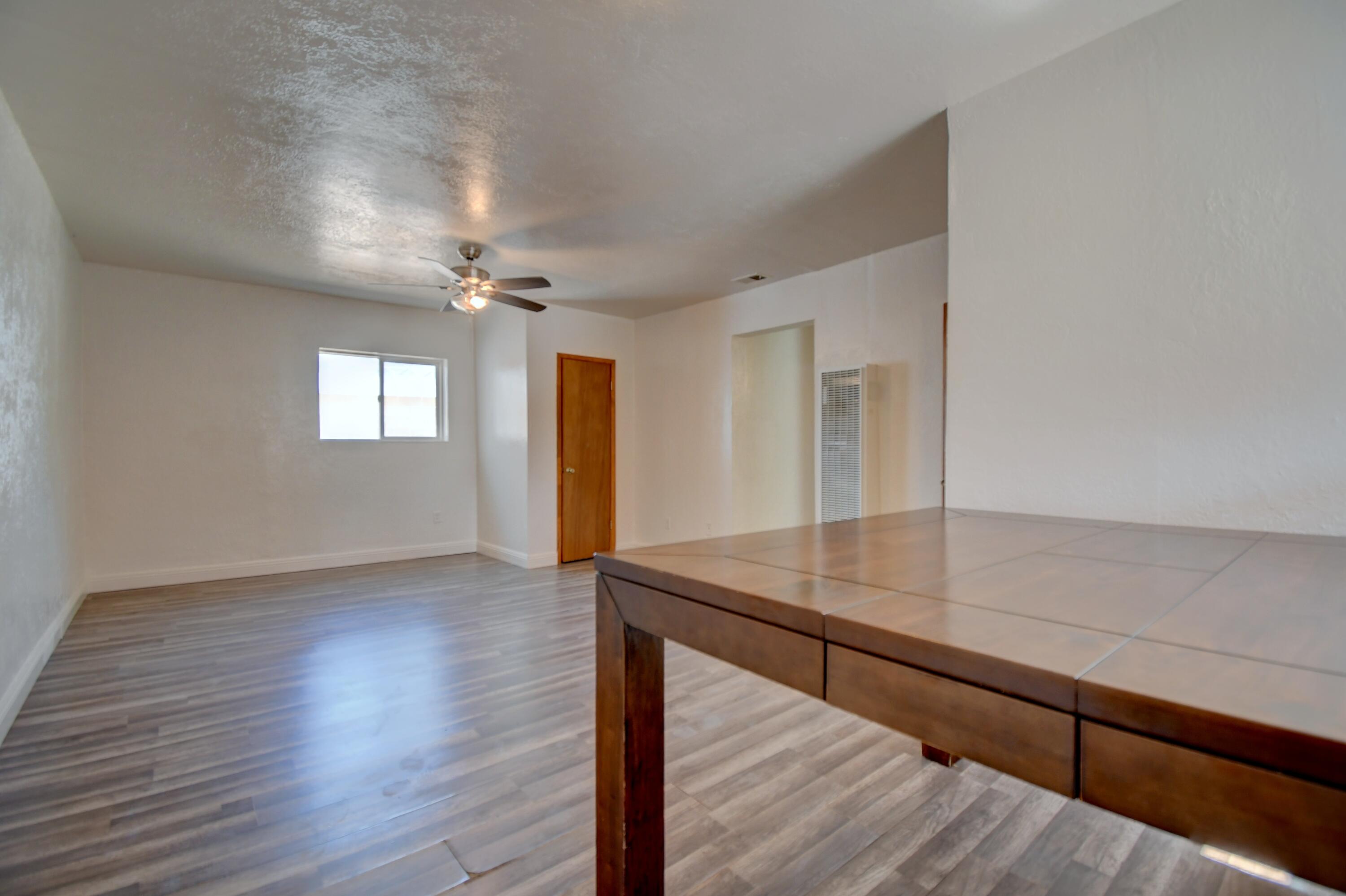 Photo 19 — 1141 Tapia Boulevard SW