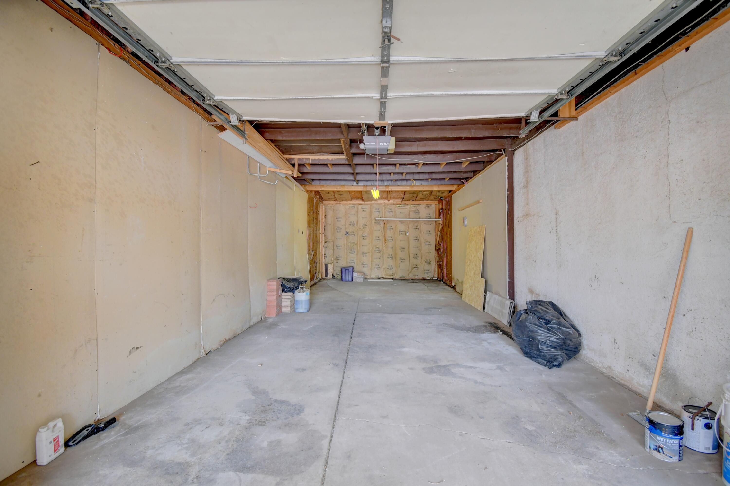 Photo 3 — 1141 Tapia Boulevard SW