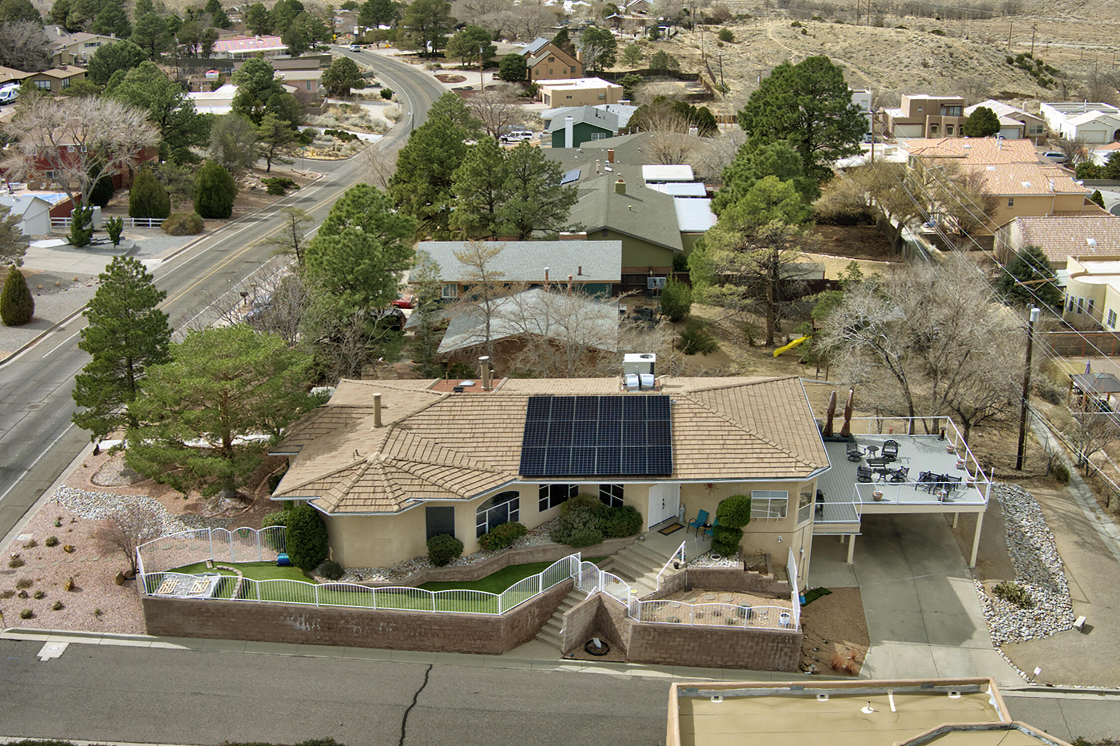 Photo 11 — 701 Stagecoach Road SE