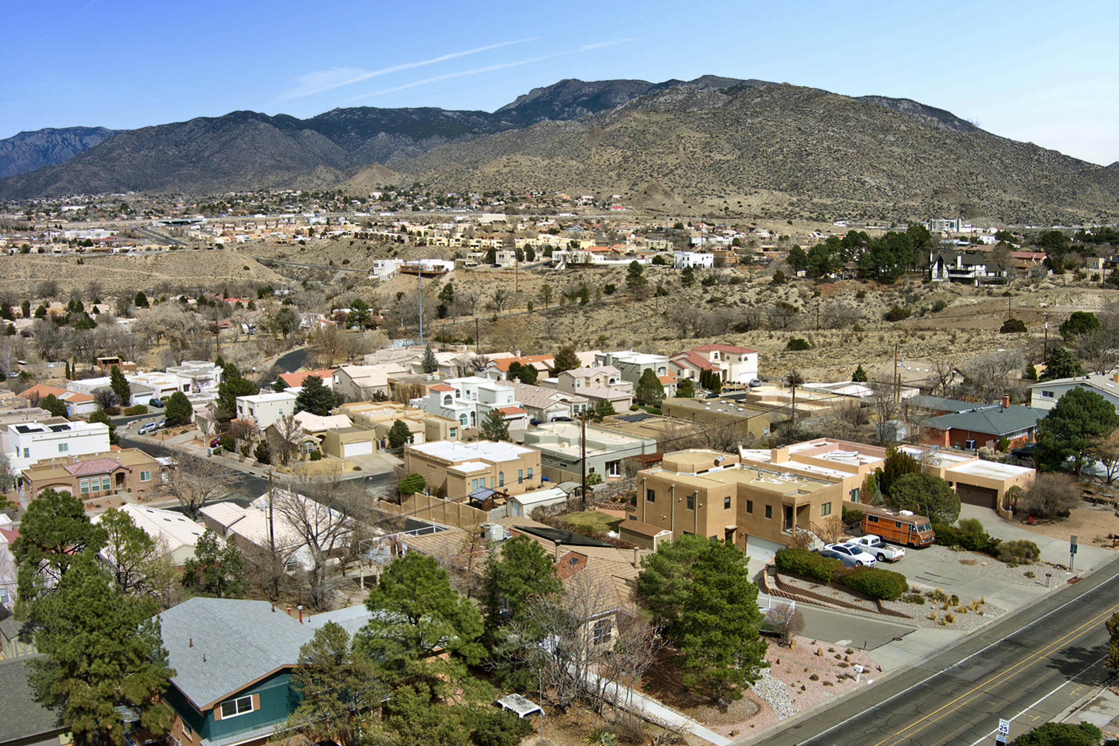 Photo 7 — 701 Stagecoach Road SE