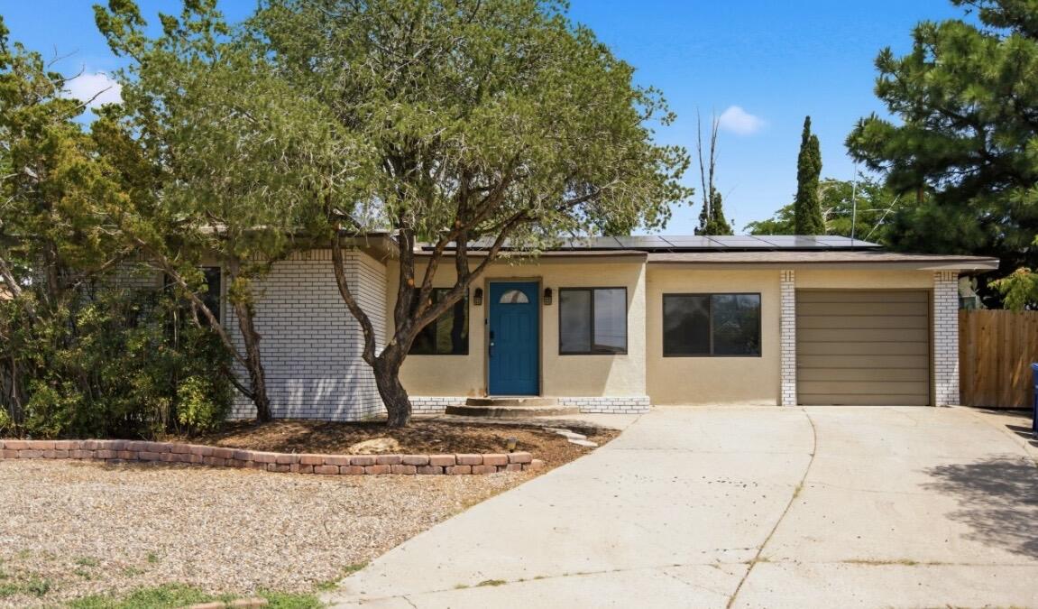 1906 Adonis Court NE