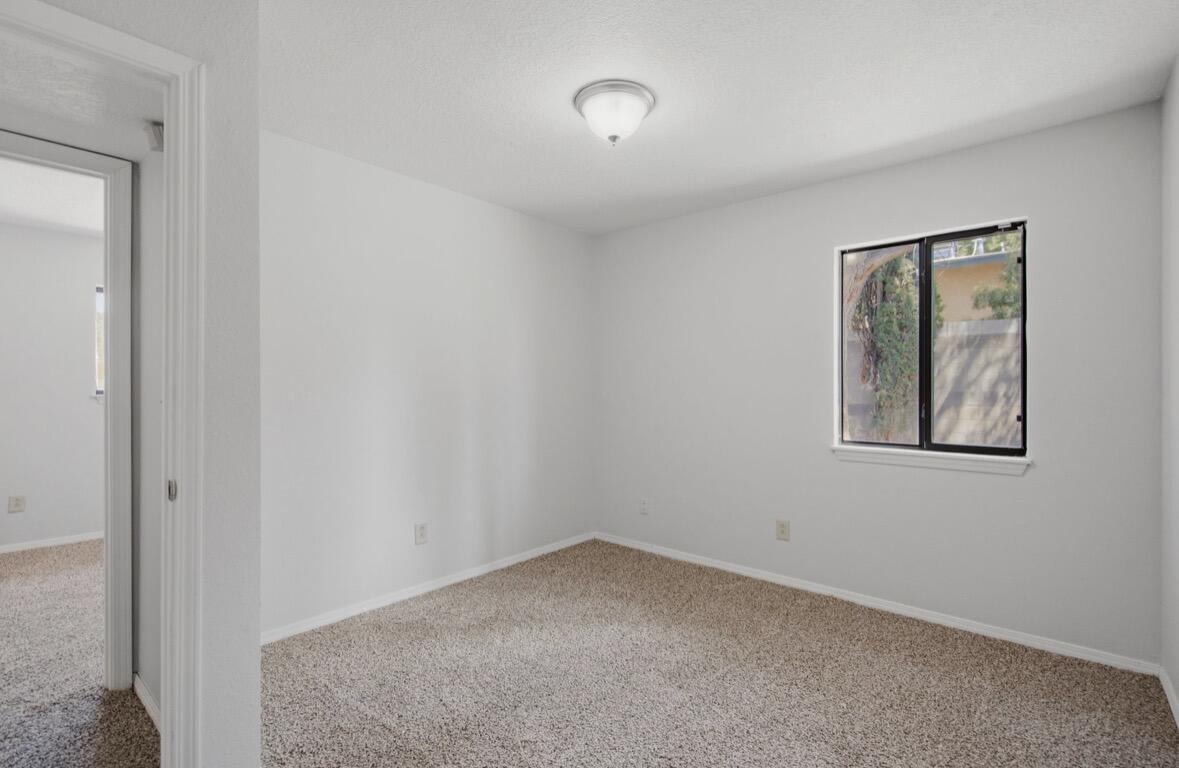 Photo 6 — 1906 Adonis Court NE
