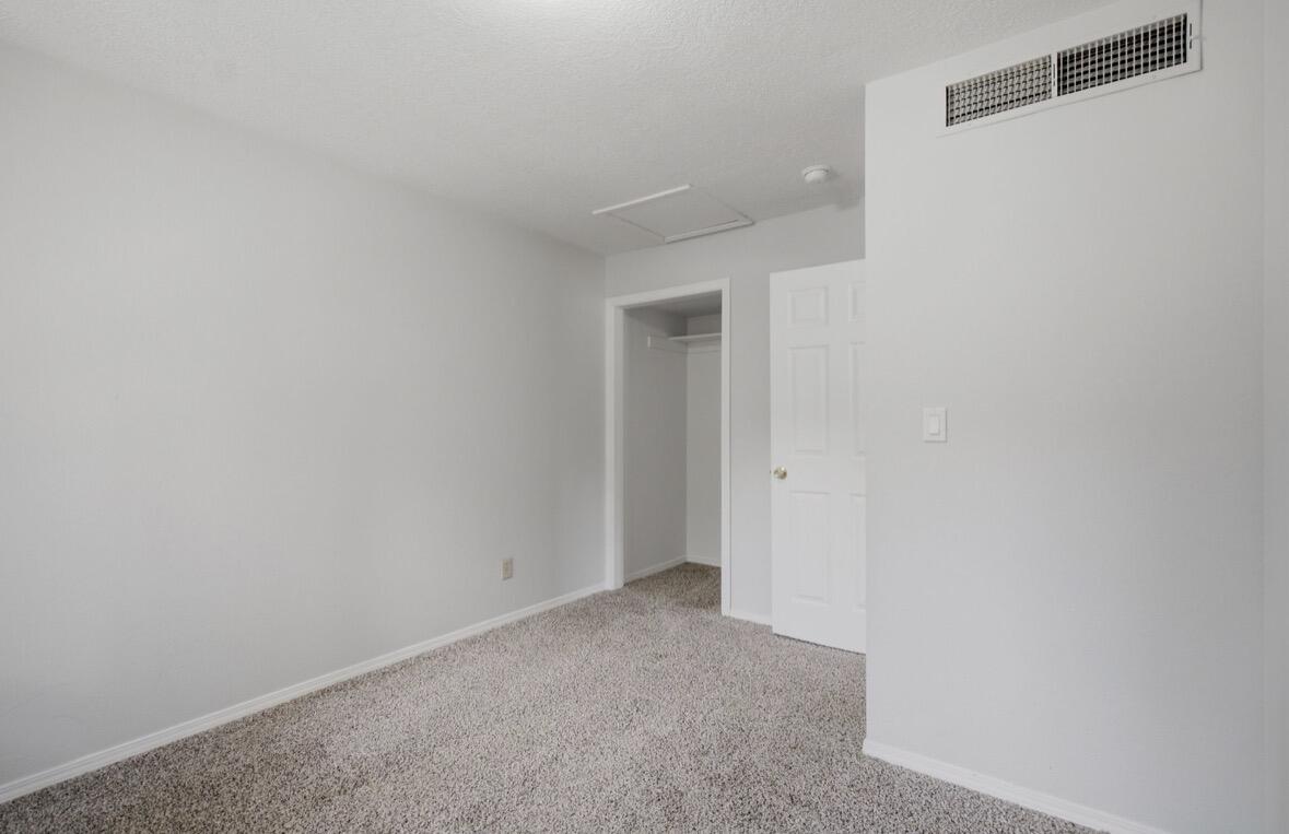 Photo 5 — 1906 Adonis Court NE