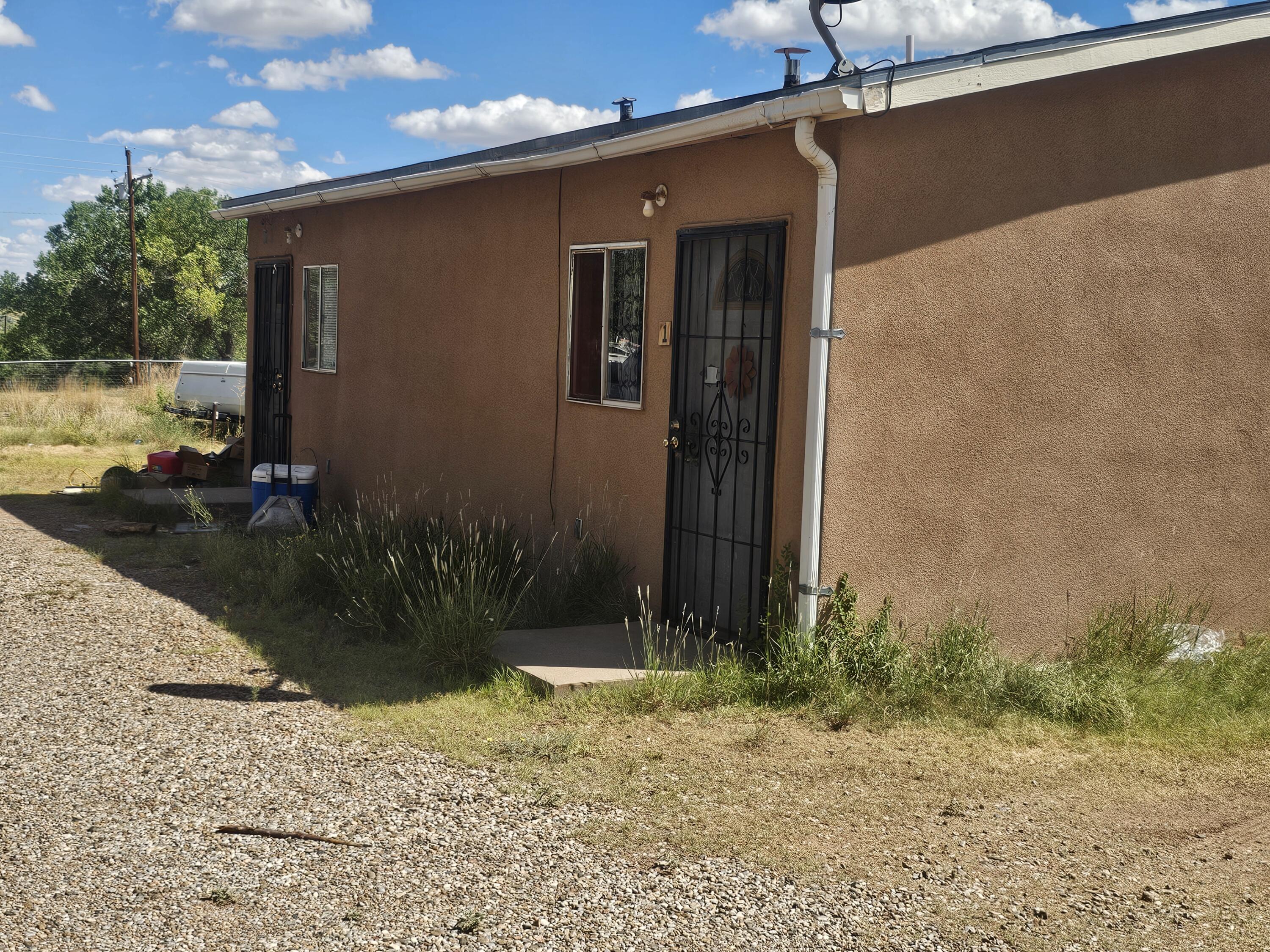 Photo 2 — 338 Thurston Lane