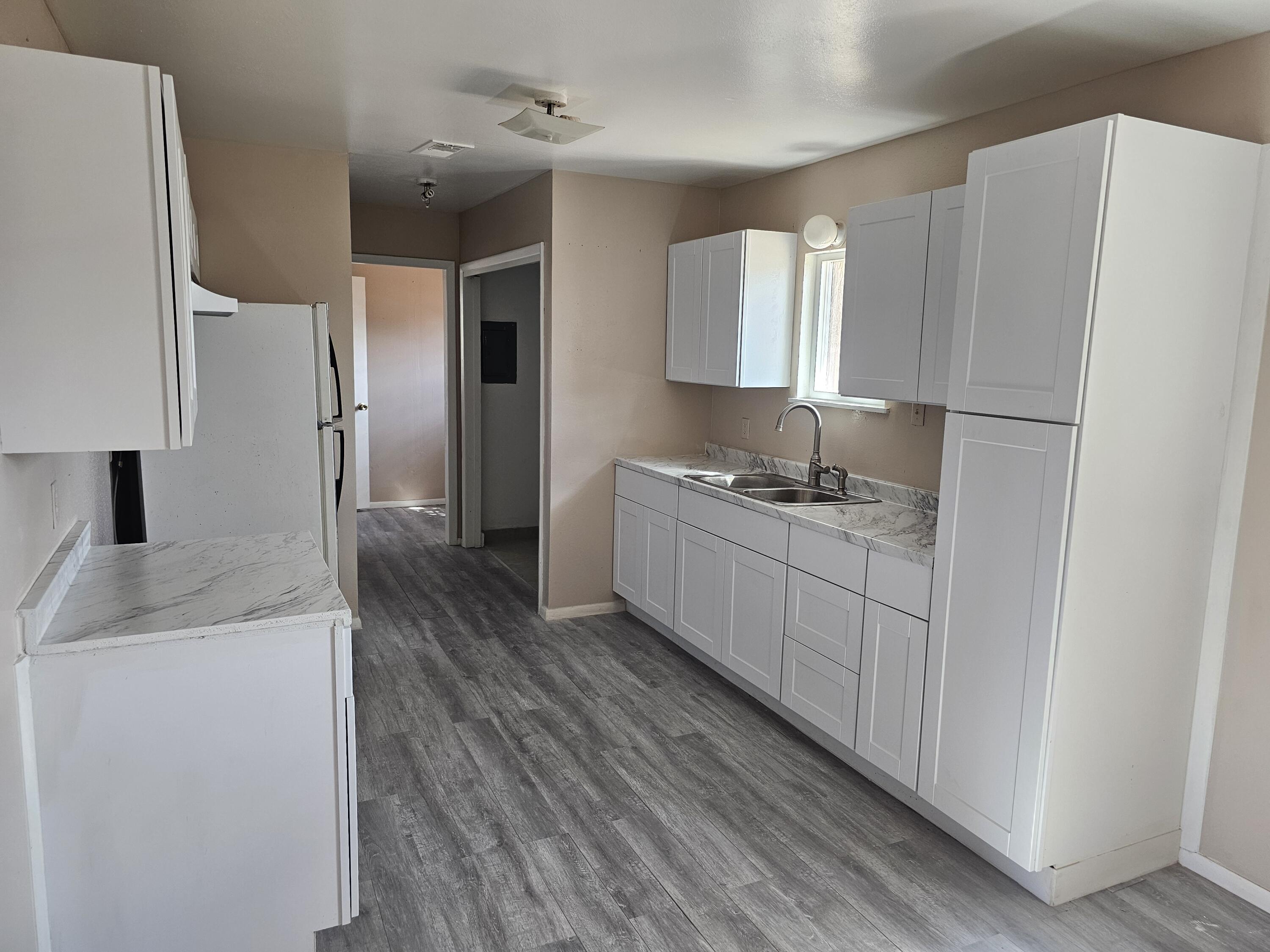 Photo 10 — 338 Thurston Lane