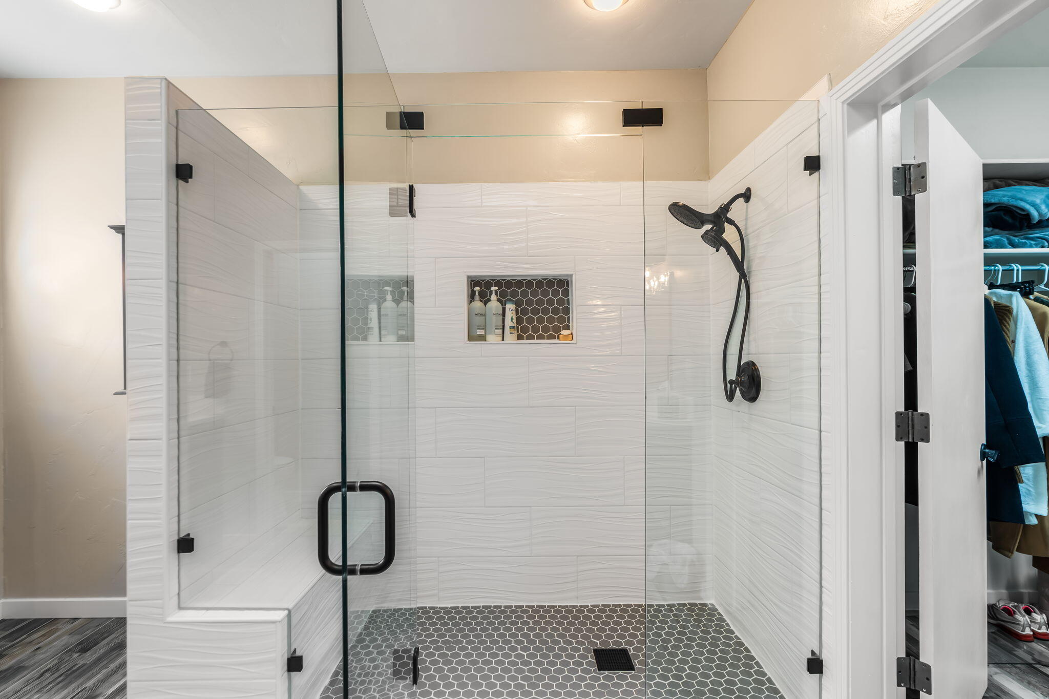 Photo 12 — 4715 Mi Cordelia Drive NW