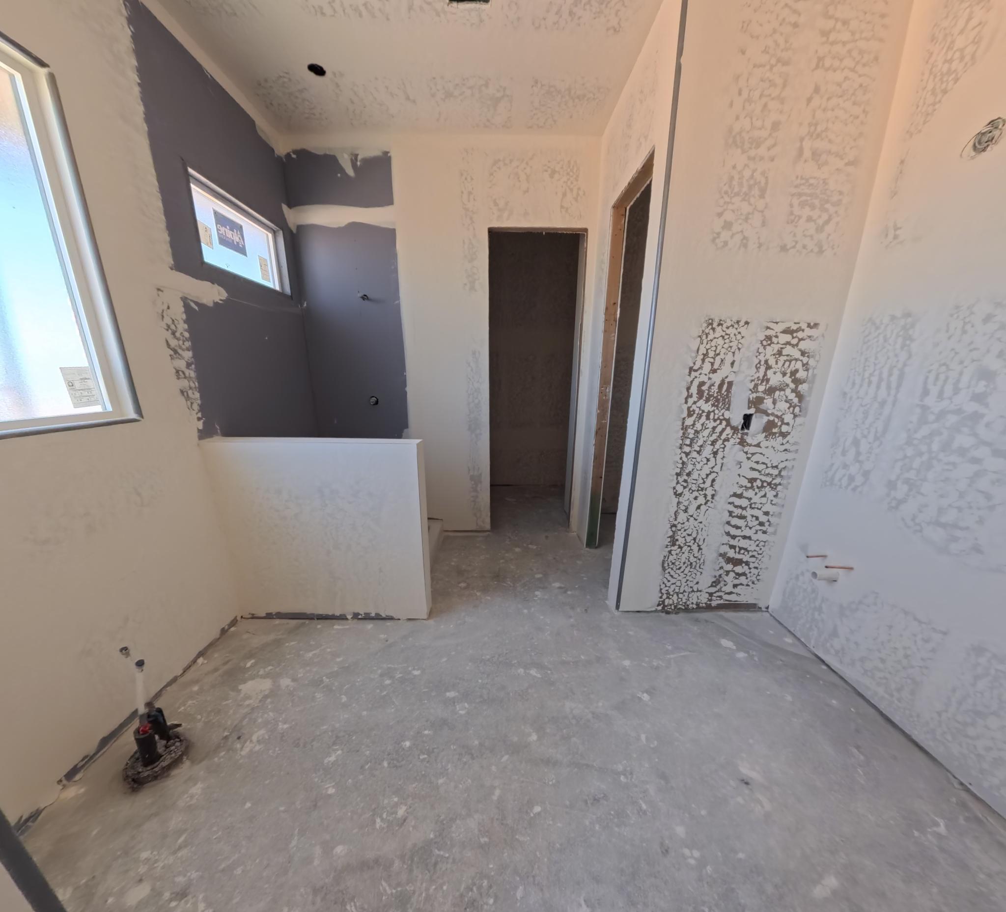 Photo 3 — 1311 Sea Road NE