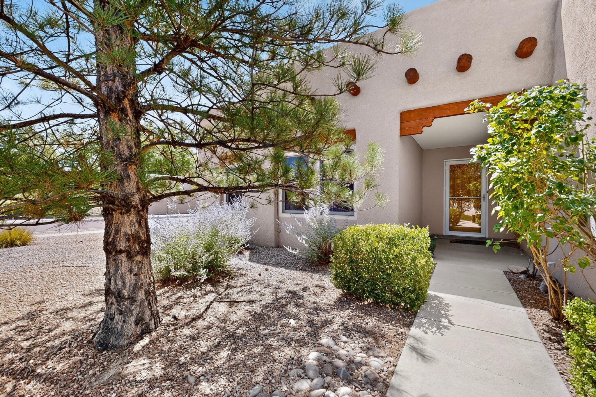 Photo 4 — 7100 Luz De La Luna Place NW