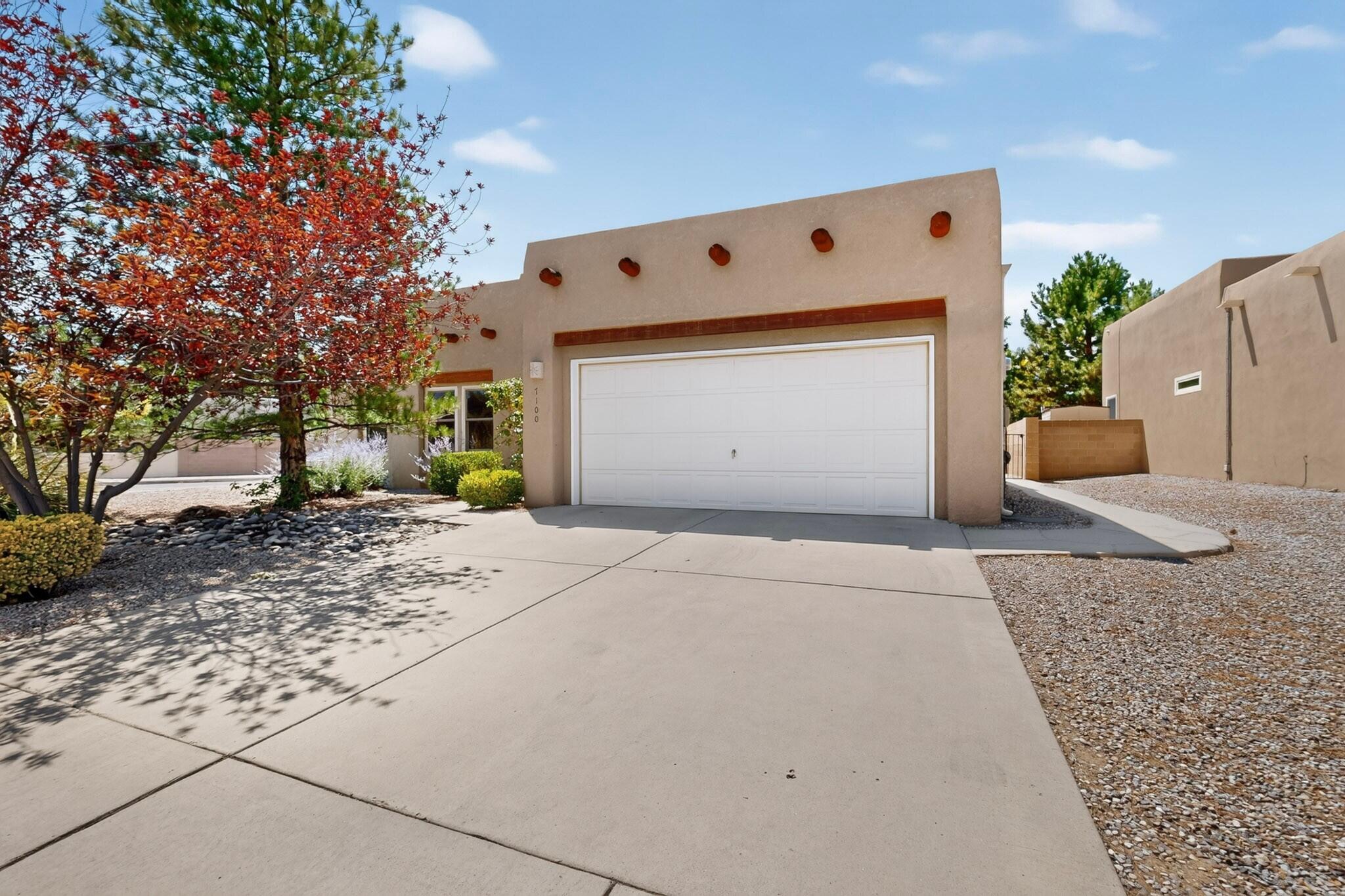Photo 3 — 7100 Luz De La Luna Place NW