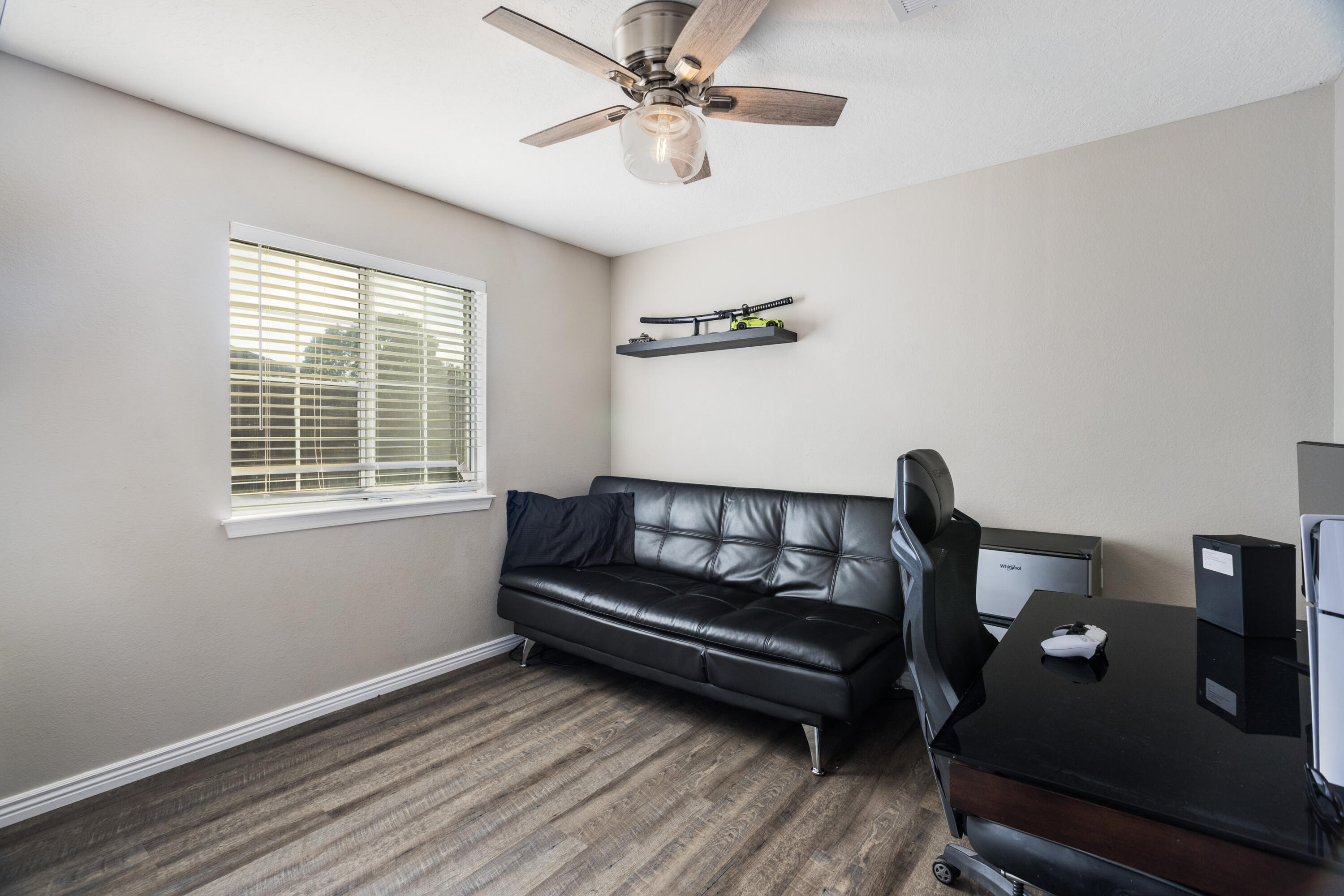 Photo 18 — 4304 Rio Colorado Road NW