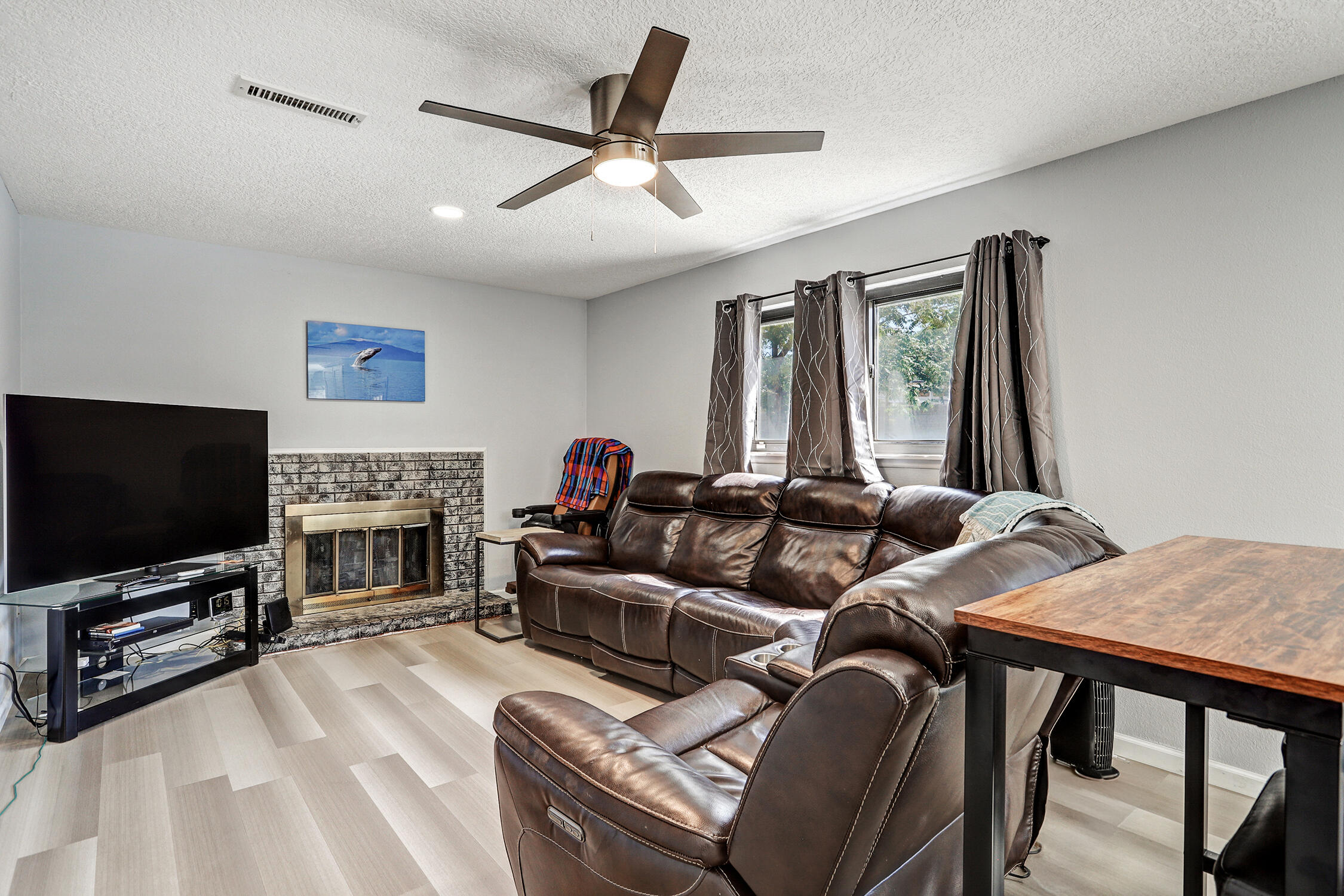 Photo 17 — 11913 Allison Court NE