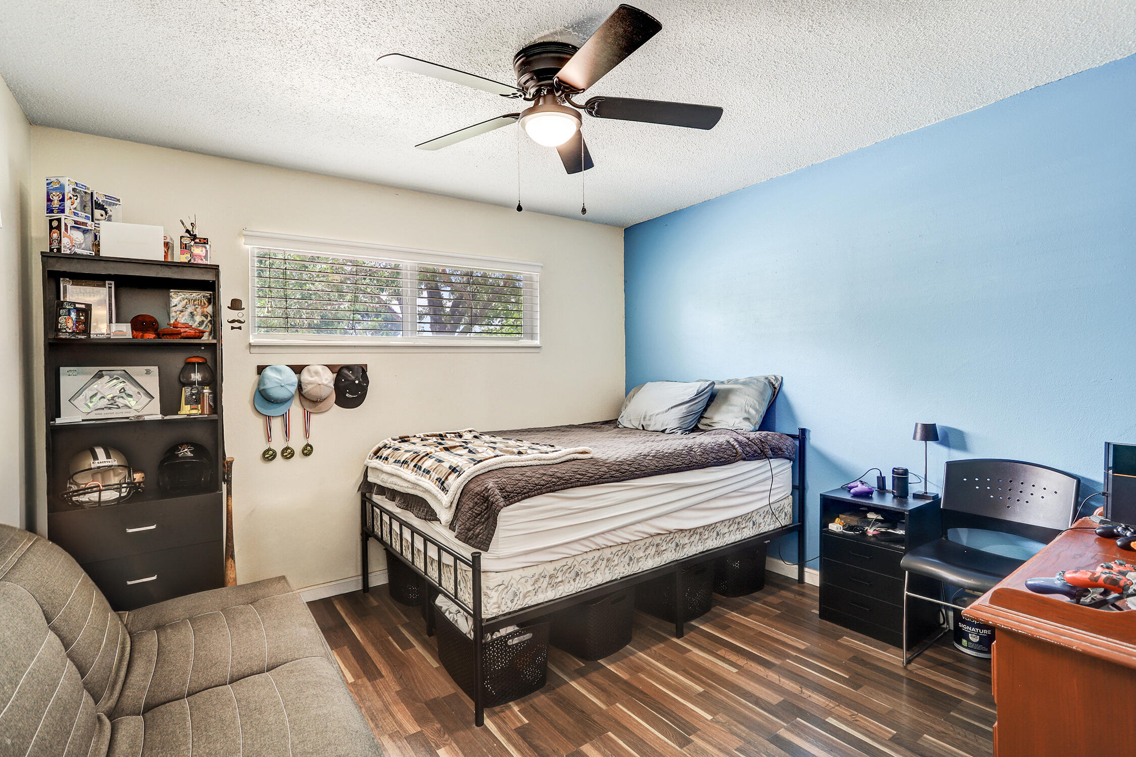 Photo 12 — 11913 Allison Court NE