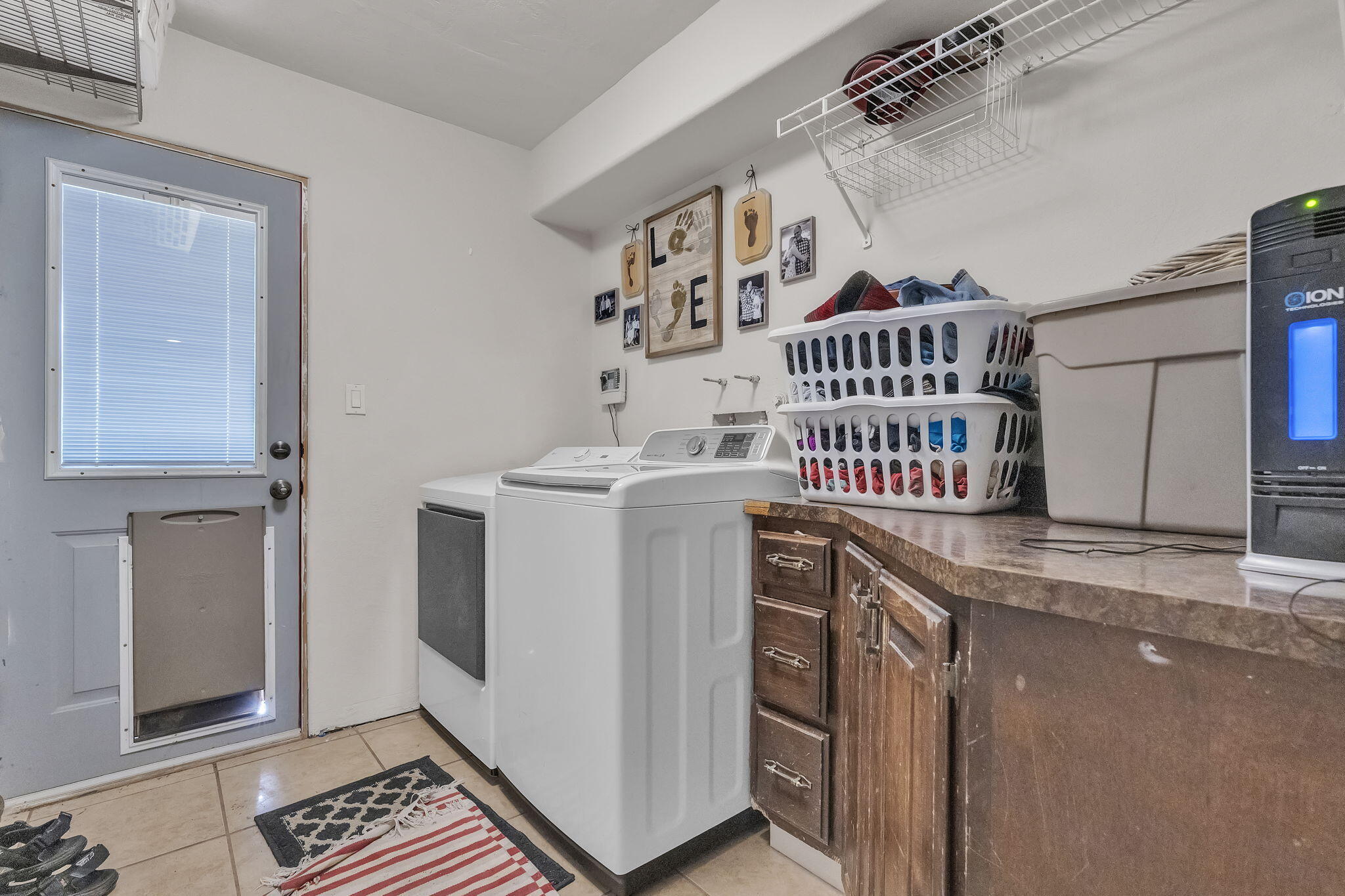 Photo 18 — 1805 Valdez Drive NE