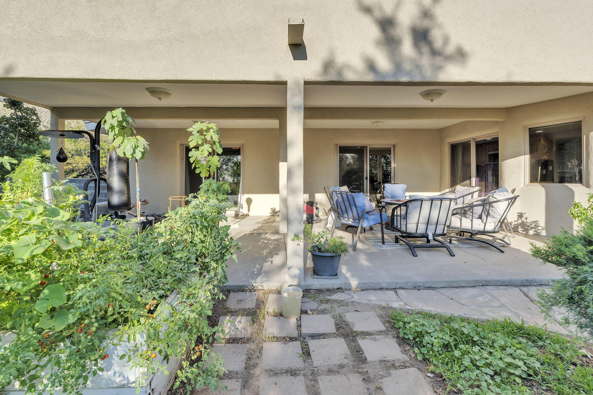 Photo 17 — 1805 Valdez Drive NE