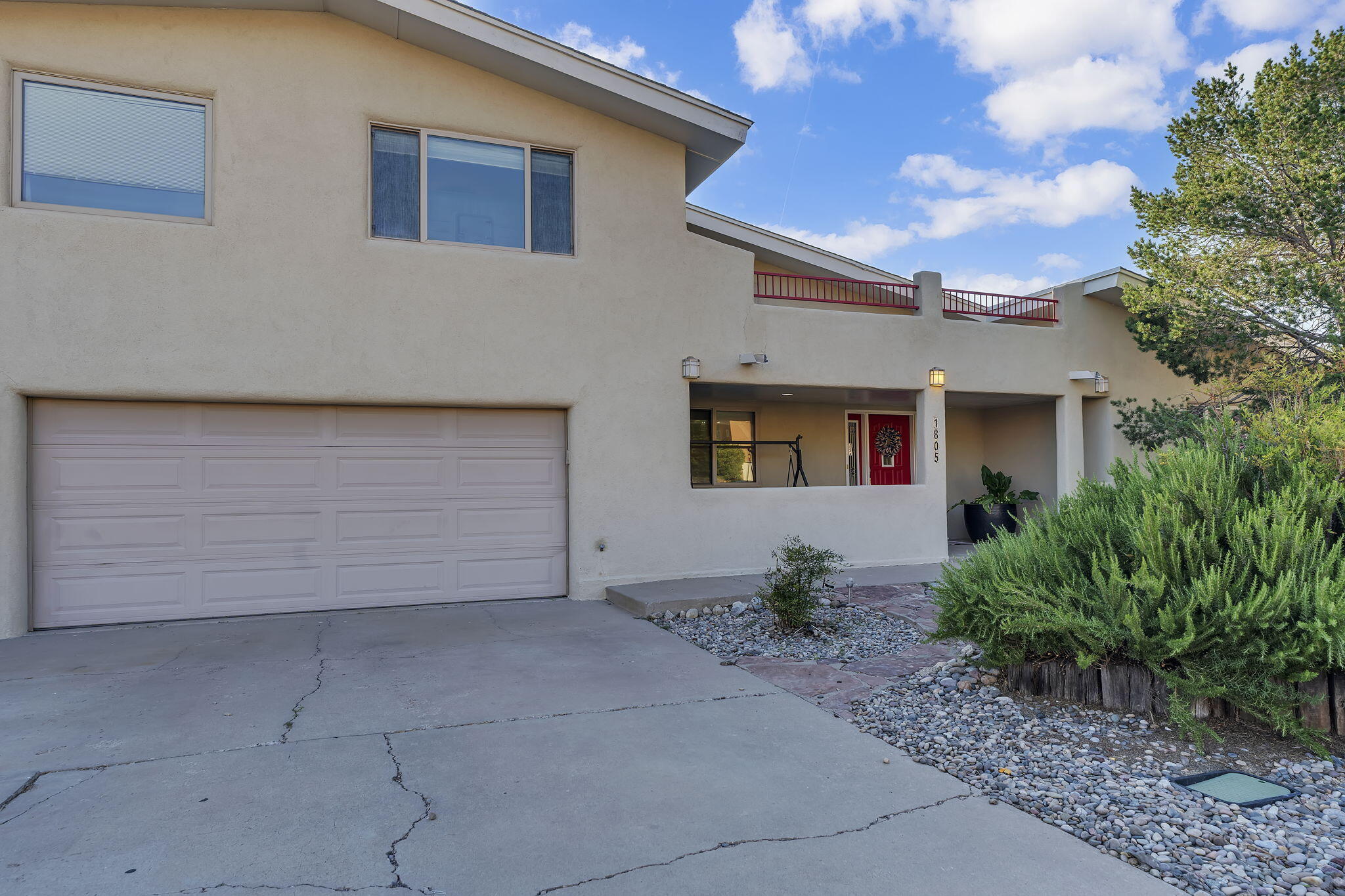 Photo 3 — 1805 Valdez Drive NE