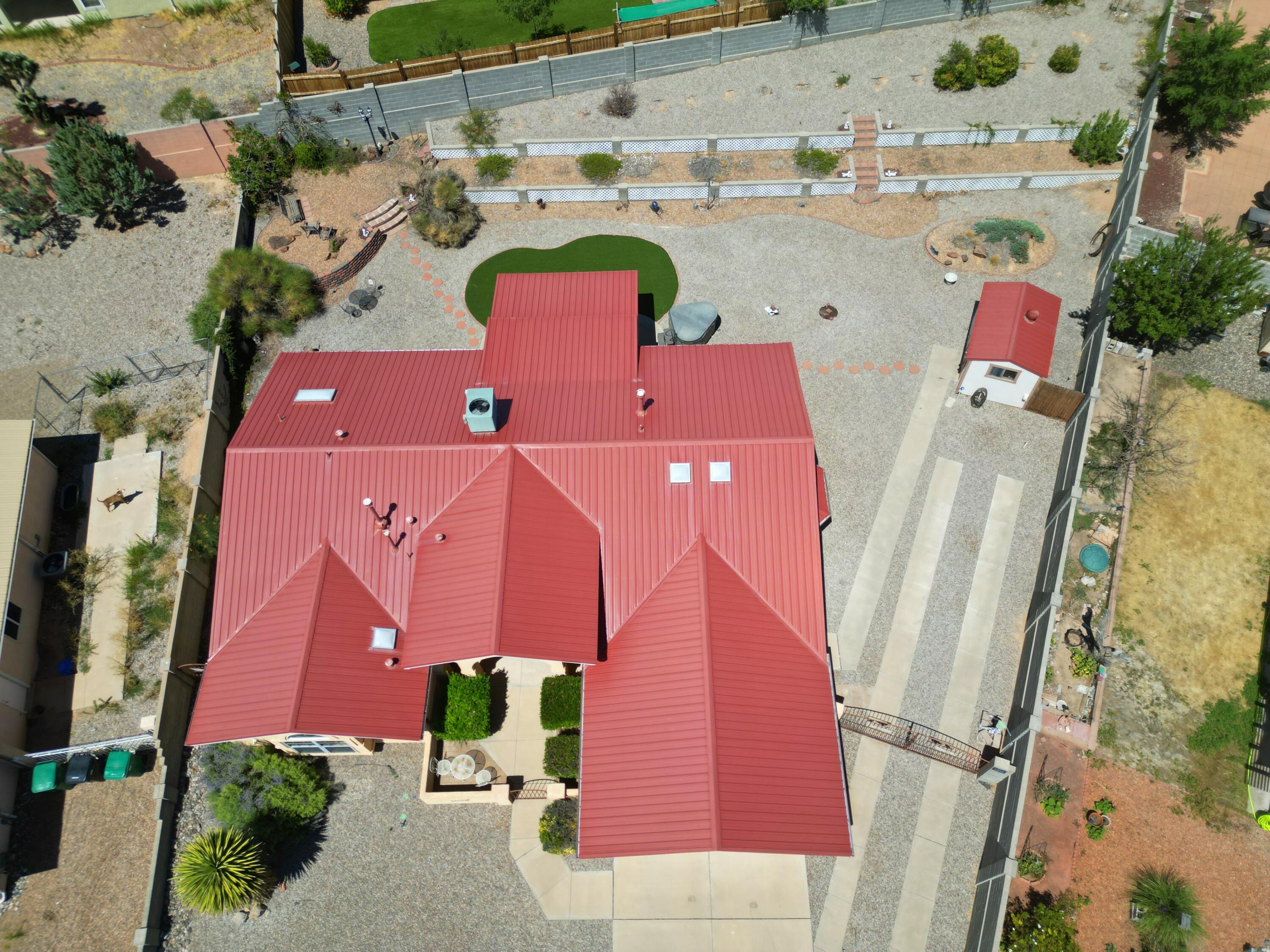 Photo 3 — 4921 Hayworth Hills Drive NE