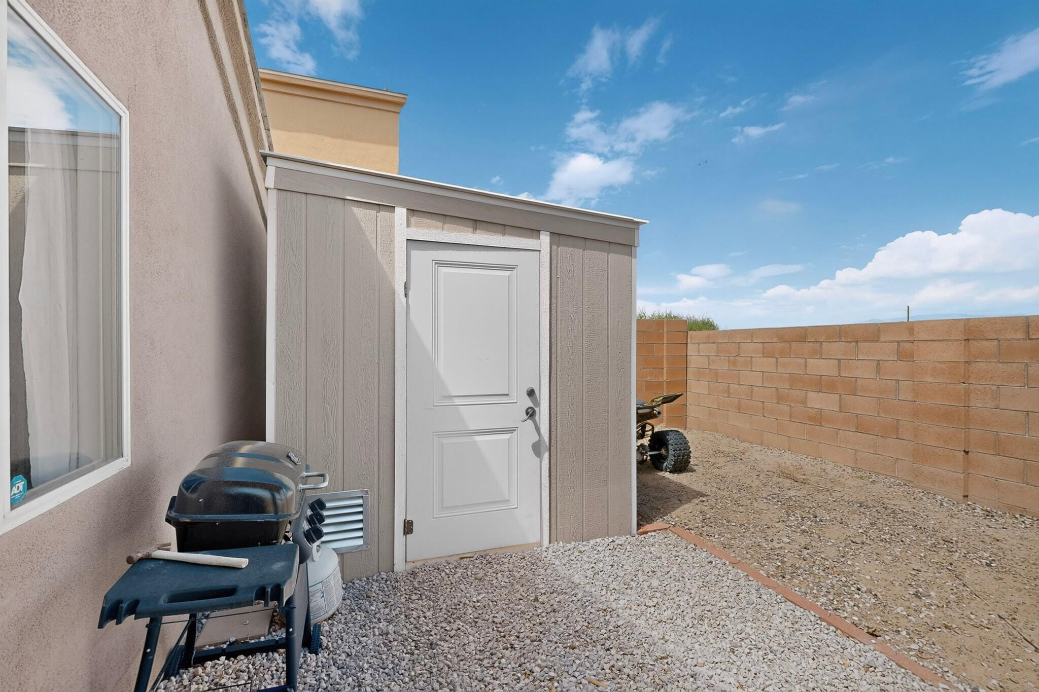 Photo 3 — 736 Torretta Drive SW