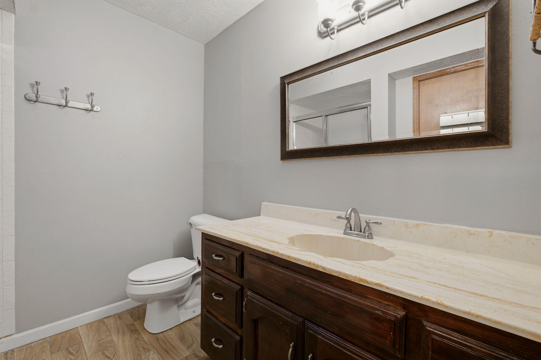 Photo 14 — 5920 Palo Verde Drive NW
