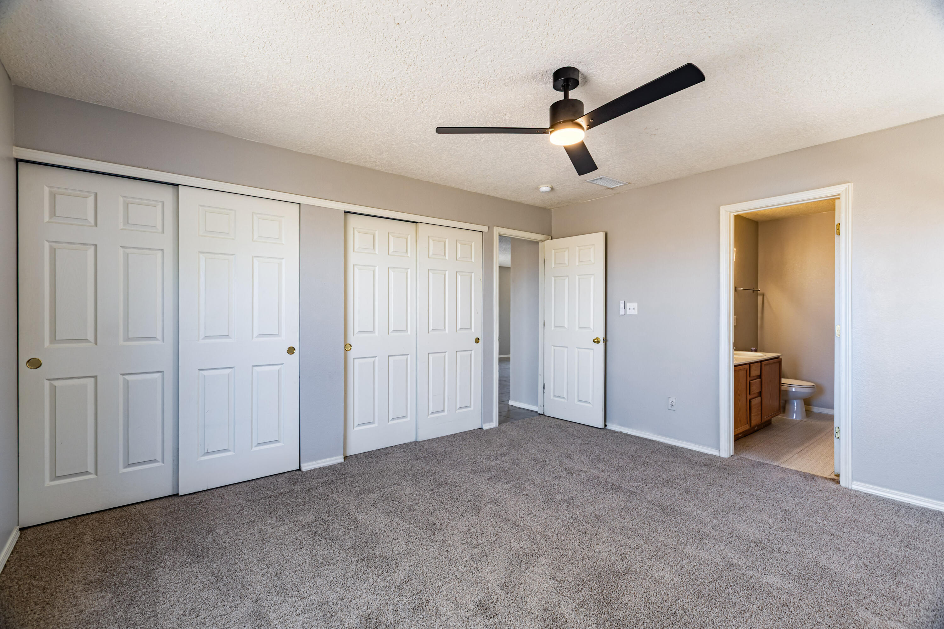 Photo 14 — 2137 Sagecrest Loop NE
