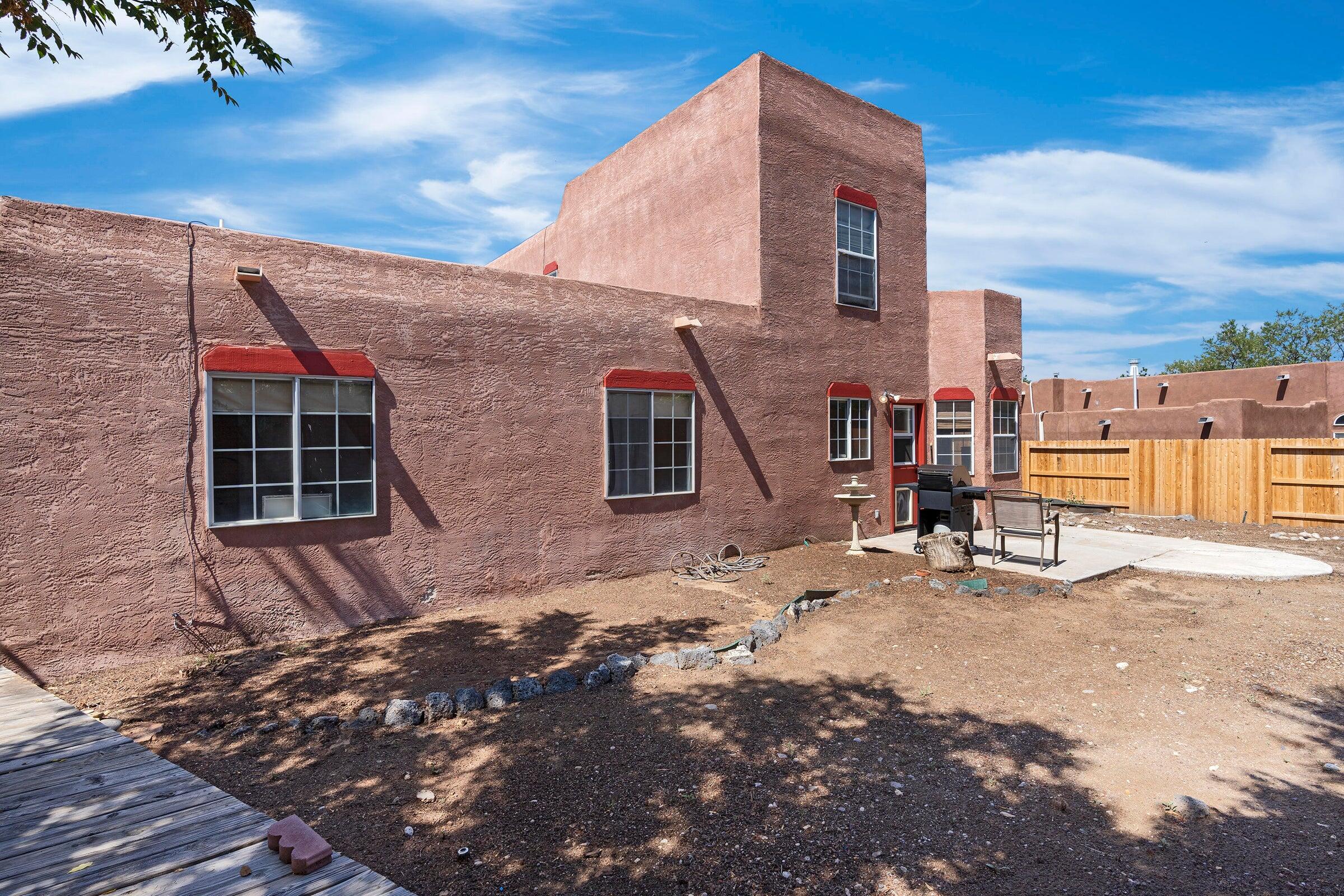 Photo 4 — 6716 Carney Avenue NW
