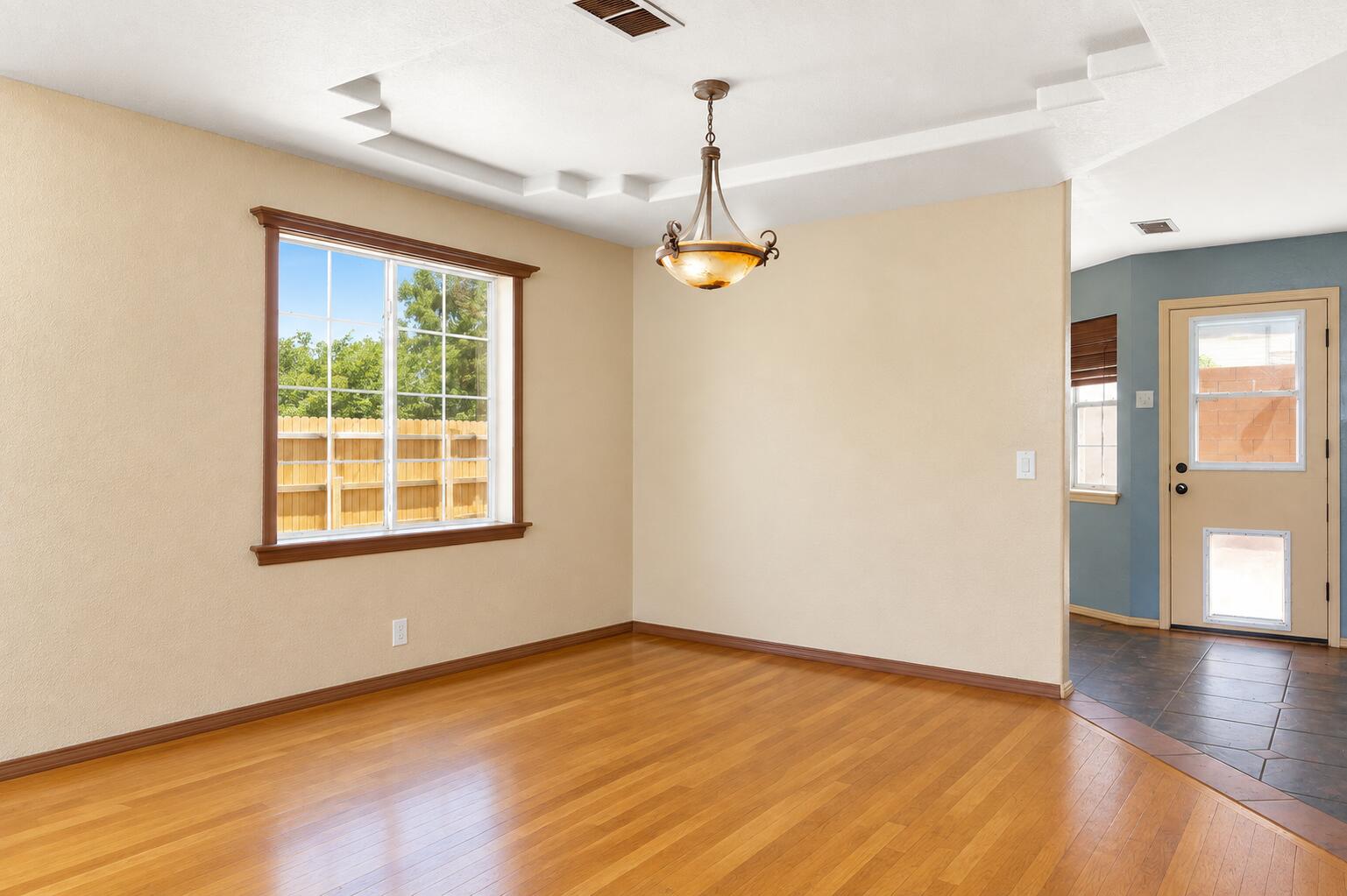 Photo 14 — 6716 Carney Avenue NW