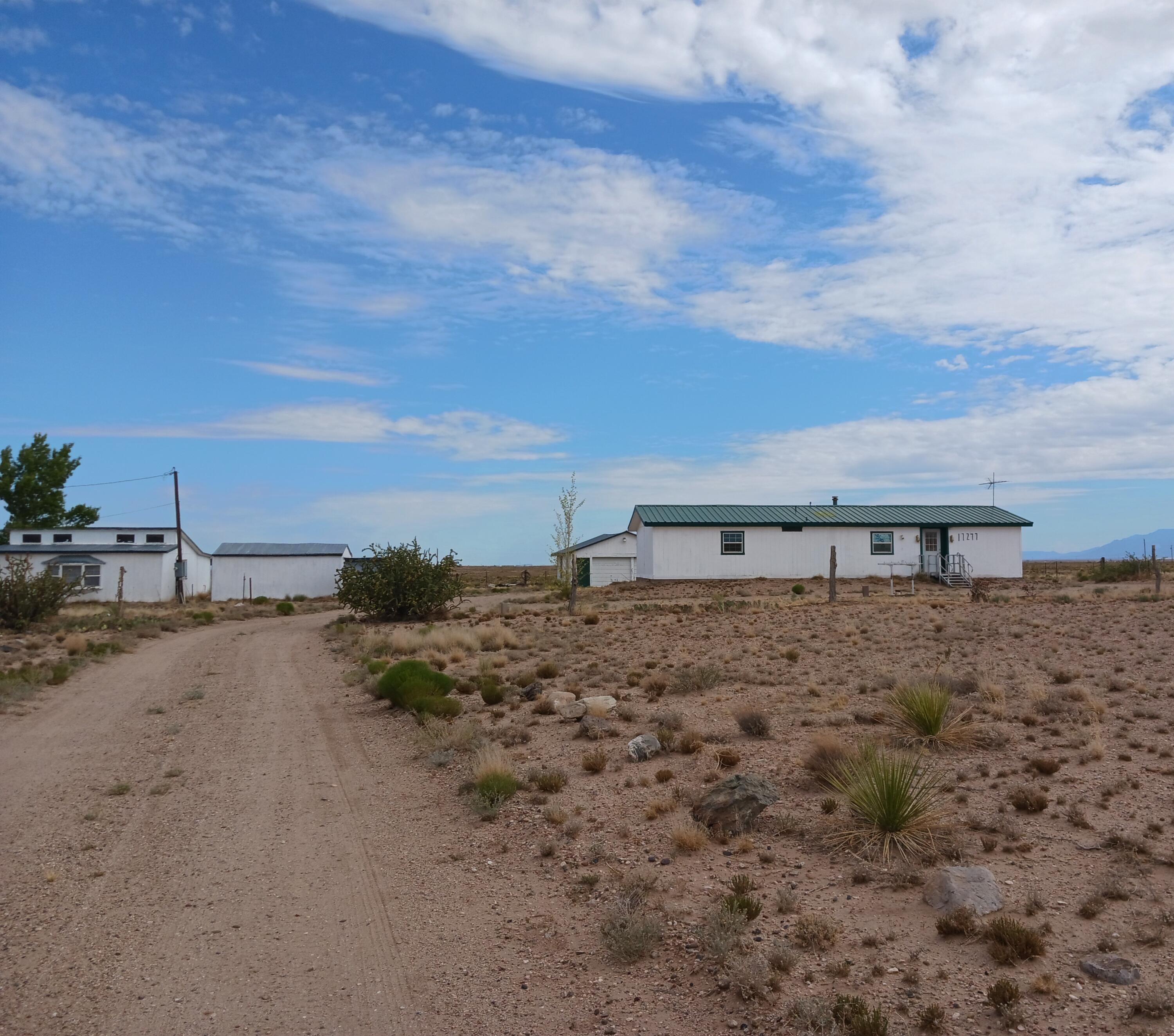17277 E US Highway 60 Highway, Veguita, NM 87062
