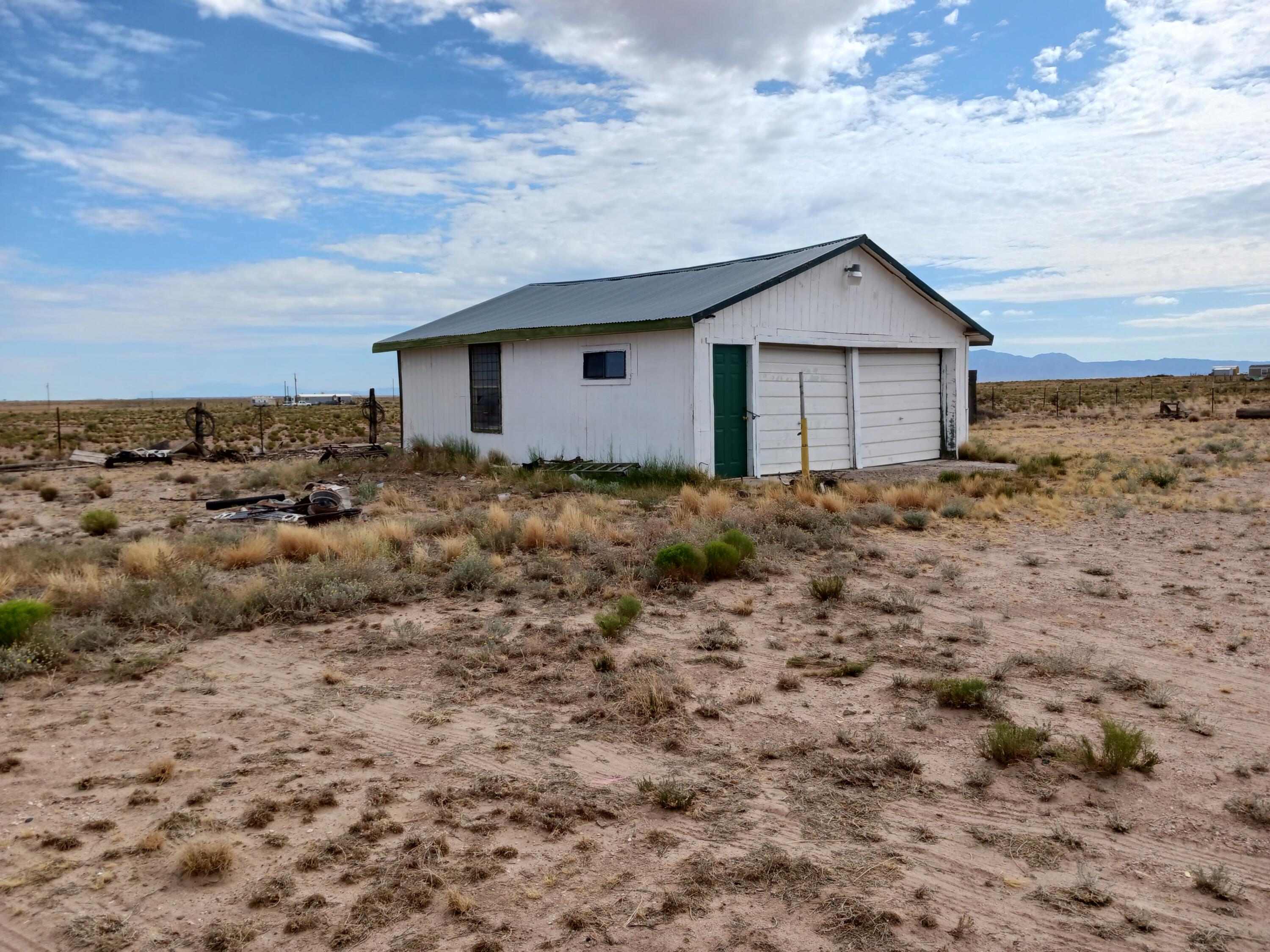 Photo 19 — 17277 E US Highway 60 Highway