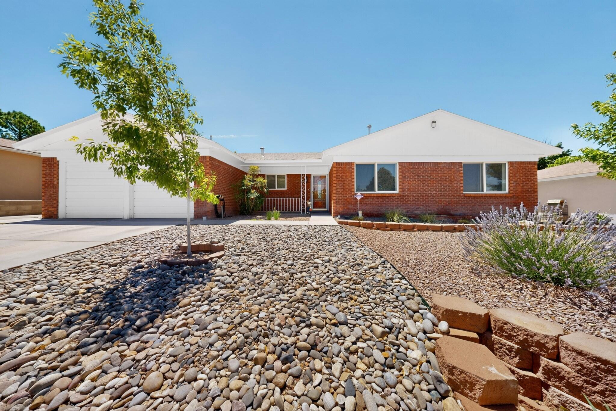 11420 Manitoba Drive NE, Albuquerque, NM 87111