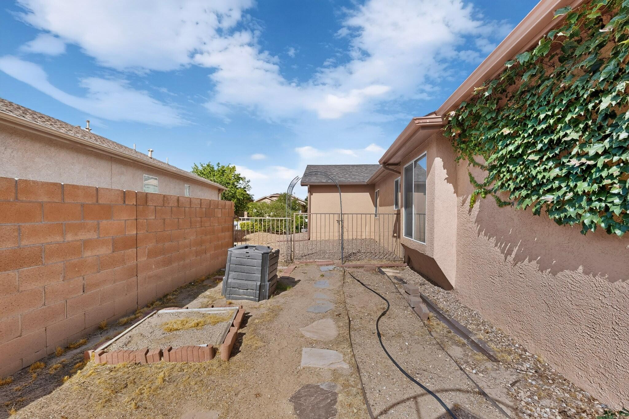 Photo 15 — 2871 Desert Sage Avenue SW