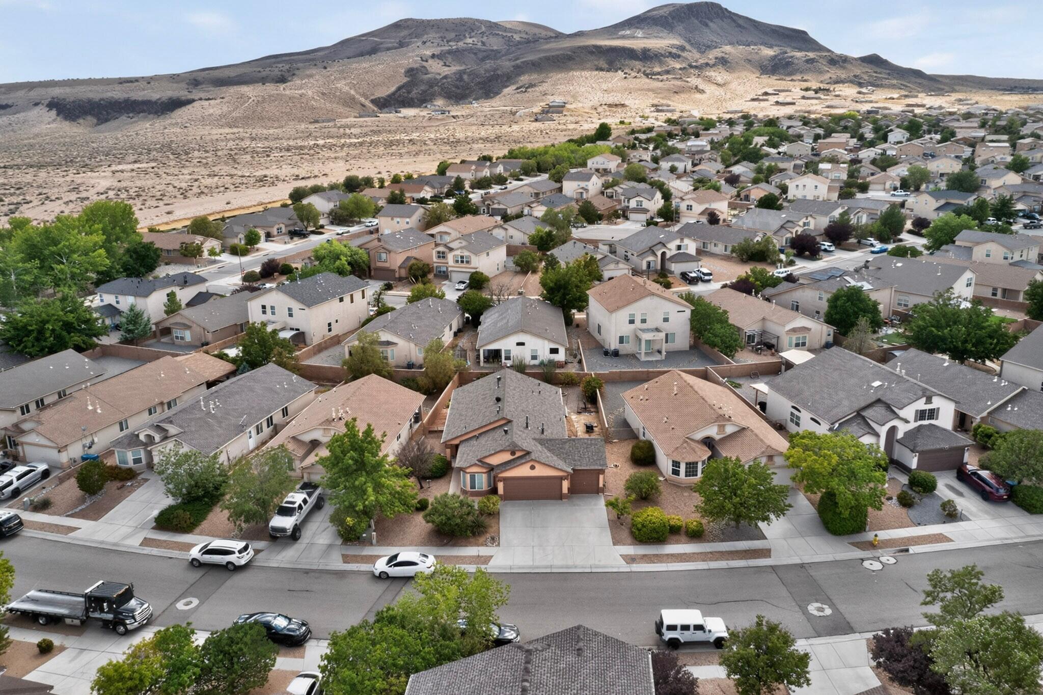 Photo 9 — 2871 Desert Sage Avenue SW