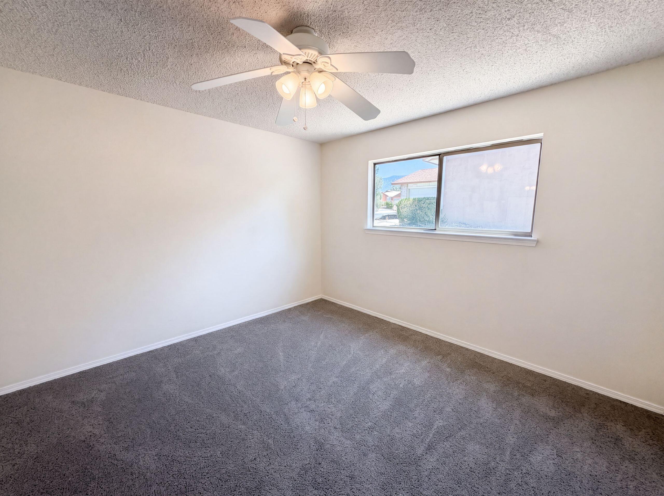 Photo 12 — 6908 Welton Drive NE