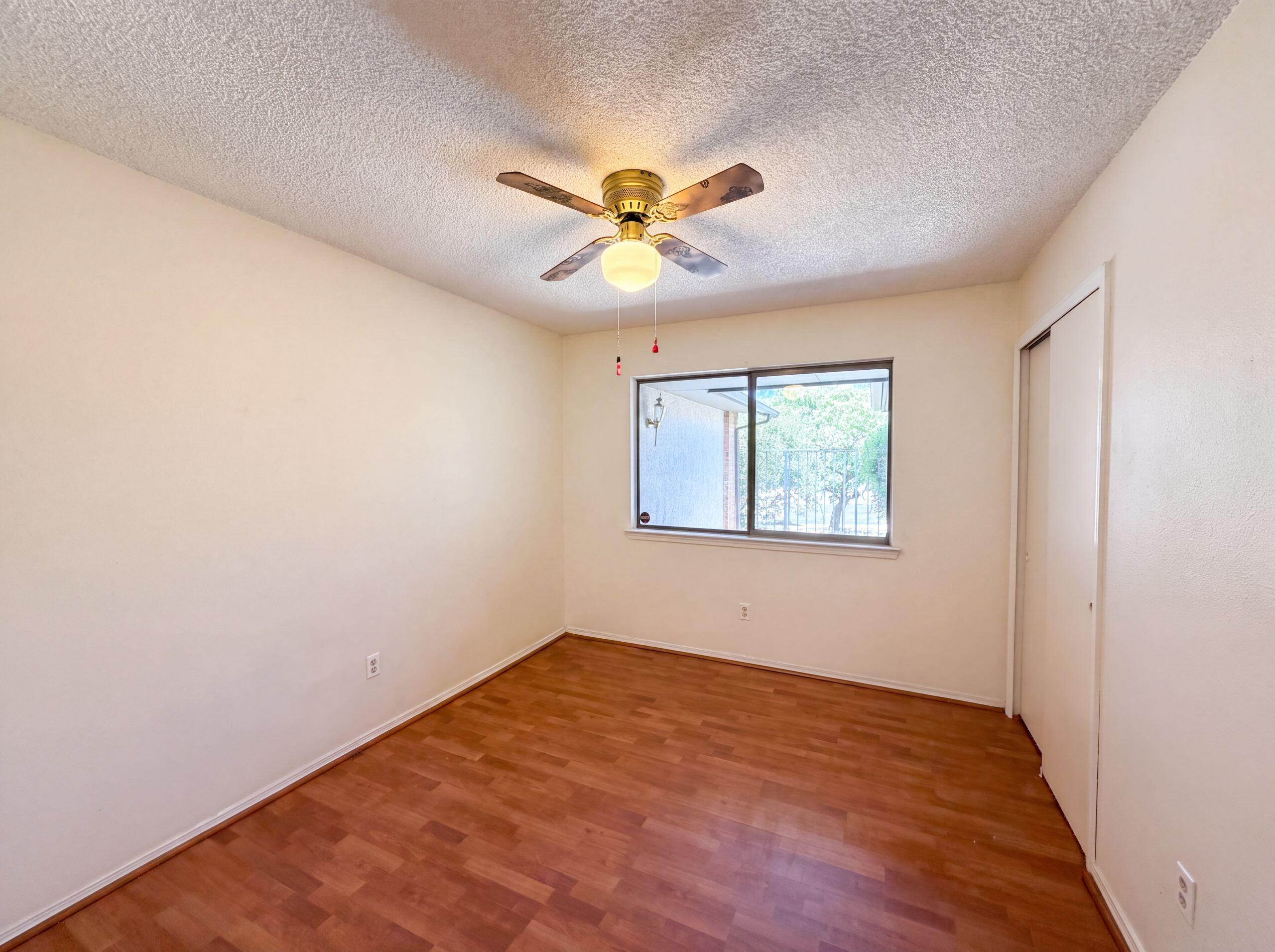 Photo 11 — 6908 Welton Drive NE