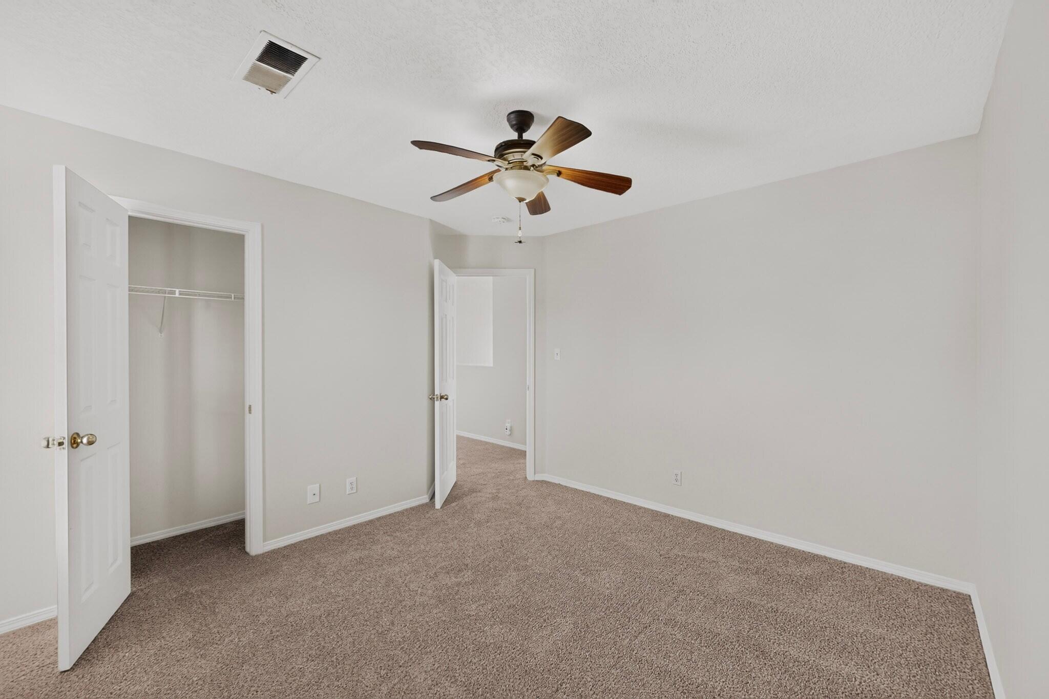 Photo 19 — 4970 Dream Dancer Drive NE